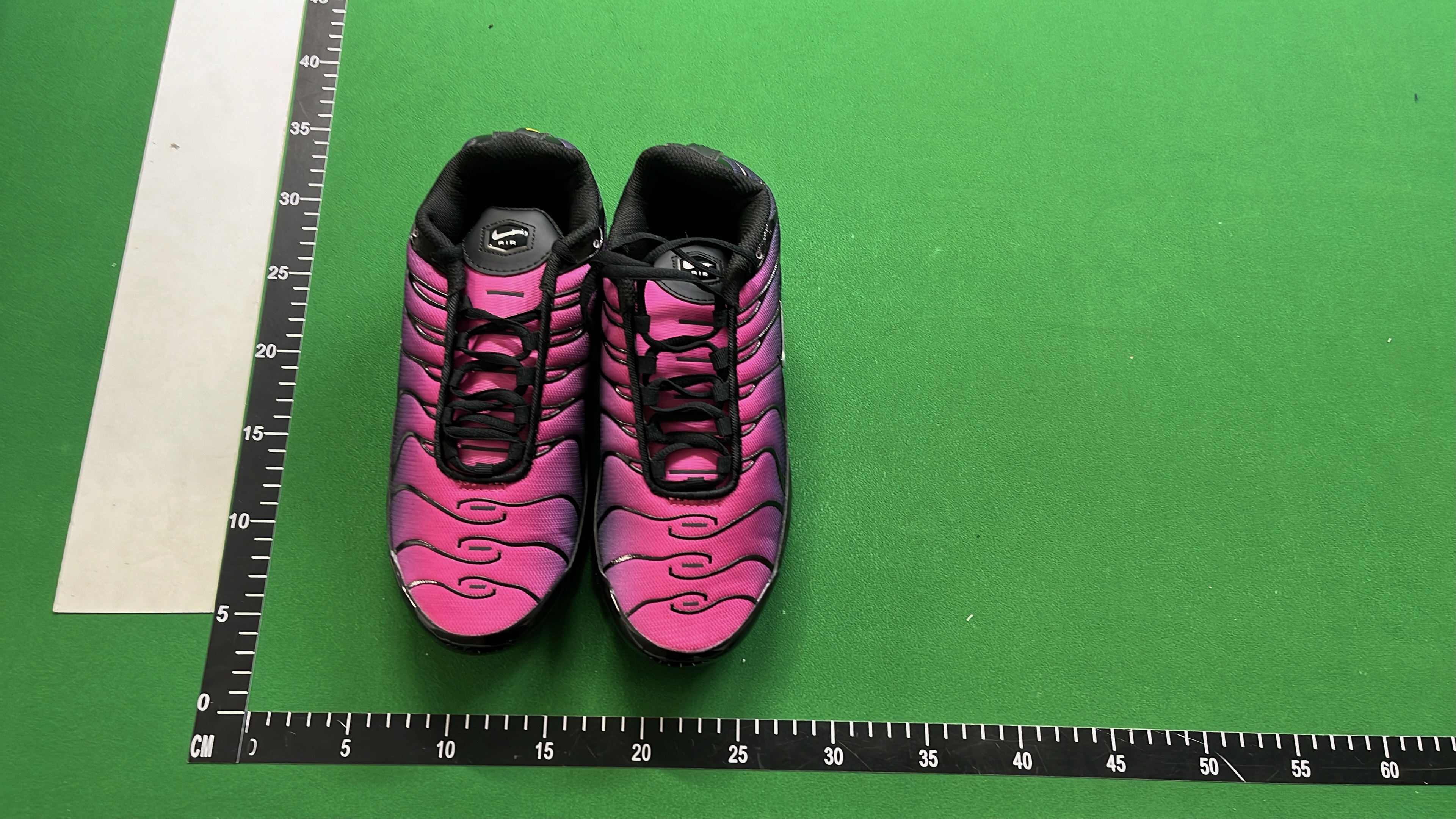 Nike Air Max Tailwind 4 Running Shoes - Men's Athletic Sneakers