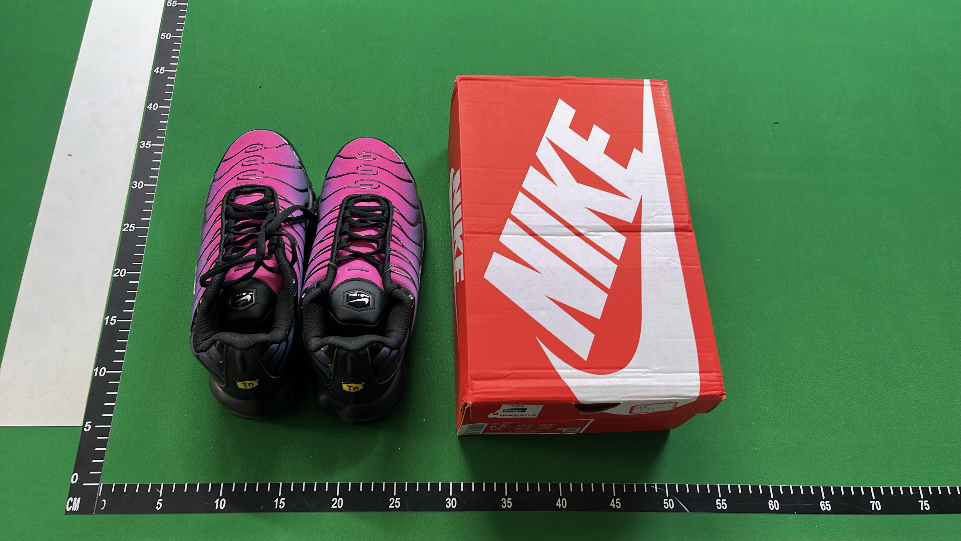 Nike Air Max Tailwind 4 Running Shoes - Men's Athletic Sneakers