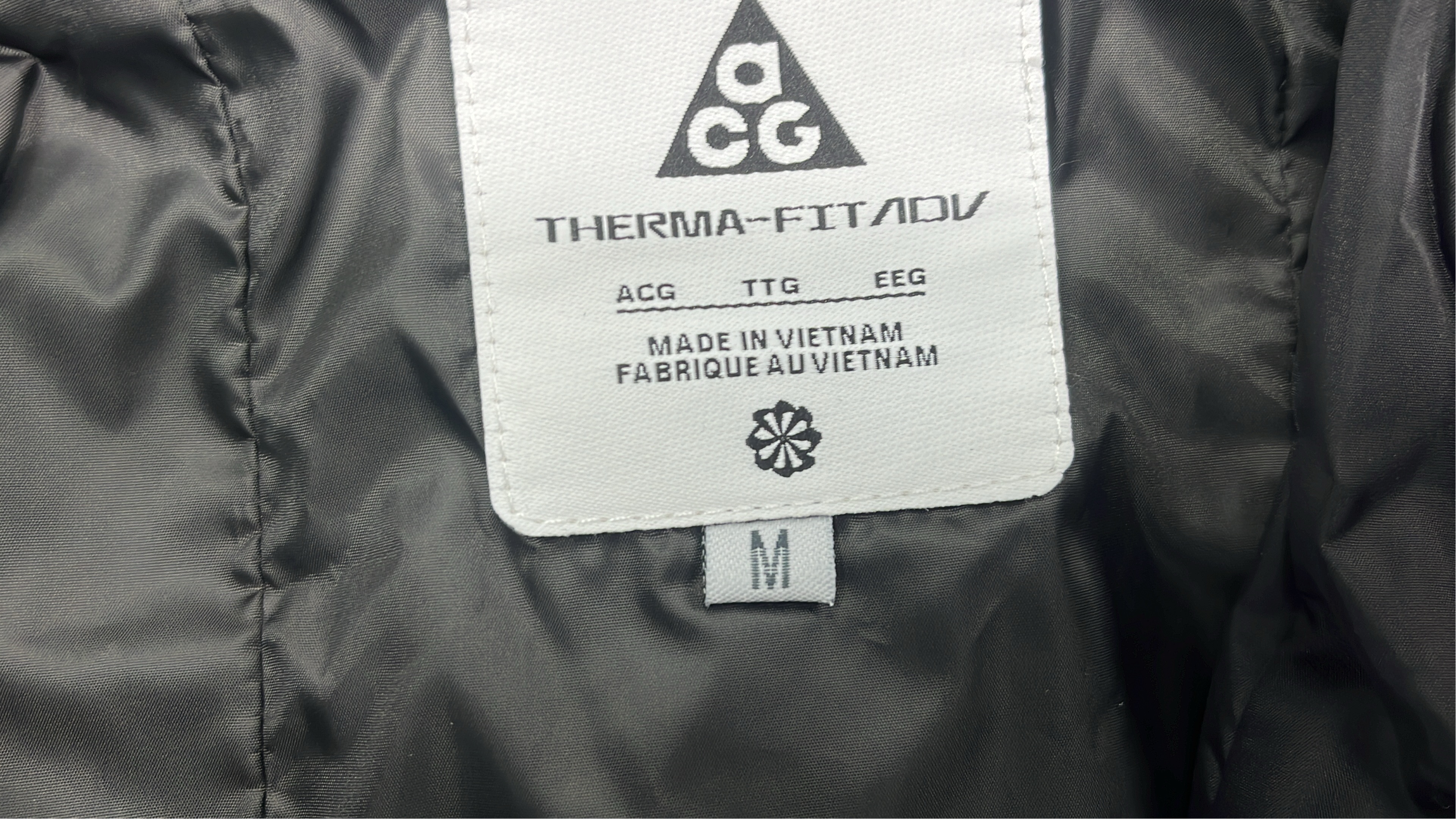 Arc'teryx Down Jacket for Women - Warm Winter Outdoor Wear