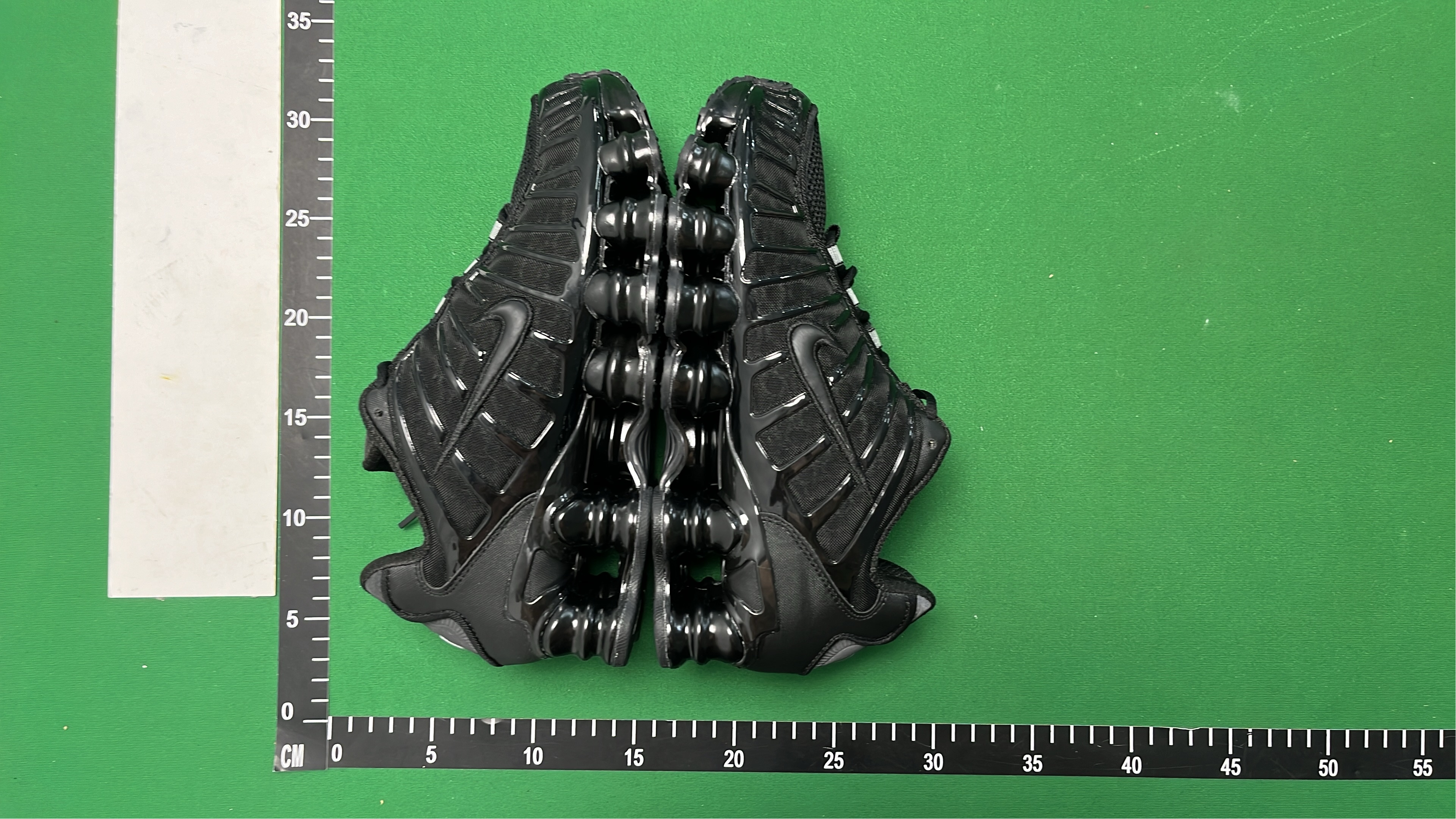 Nike Shox R4 Running Shoes for Men and Women