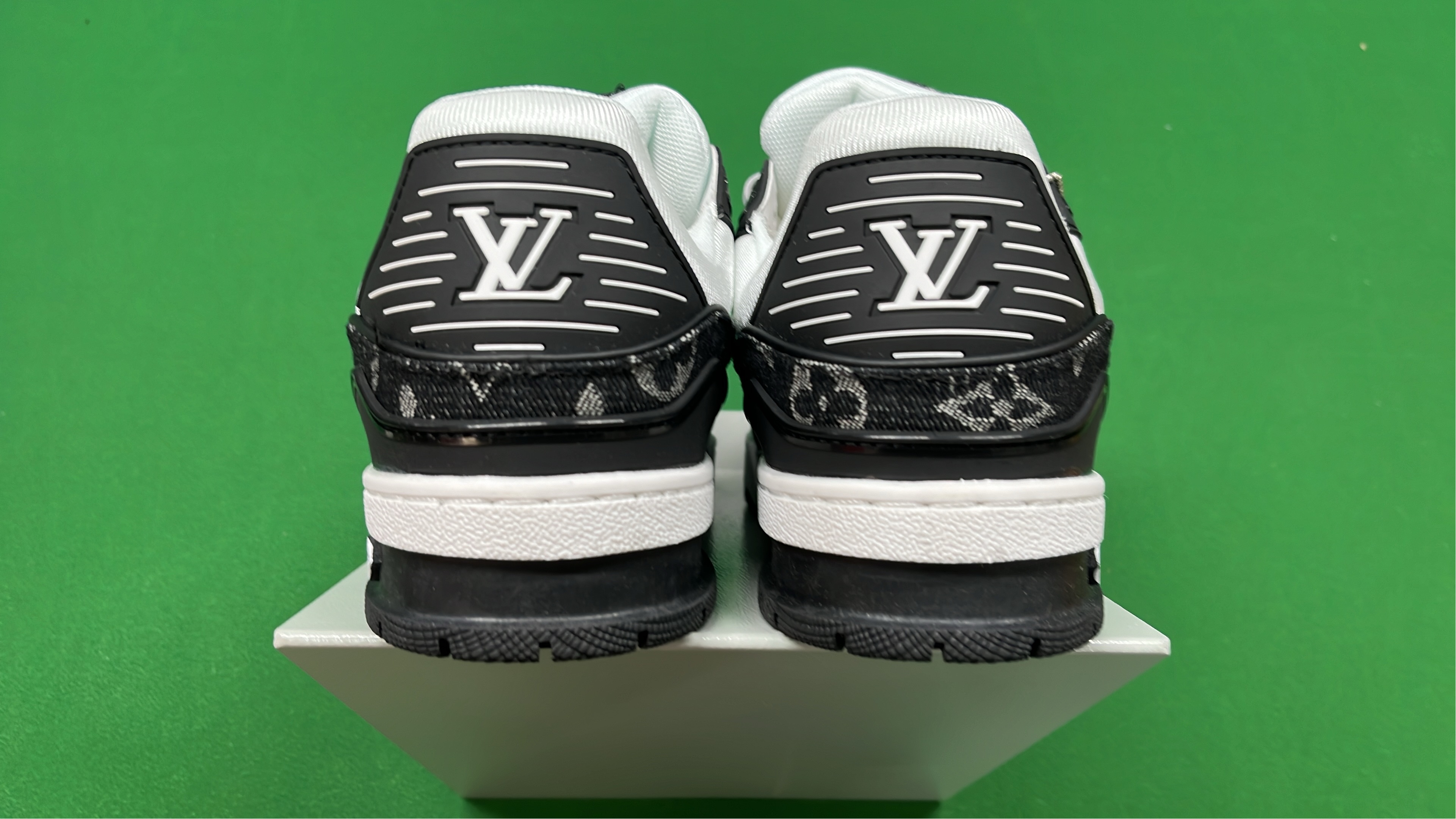 YUITION Blue White Monogram Sneakers with Chain Tag