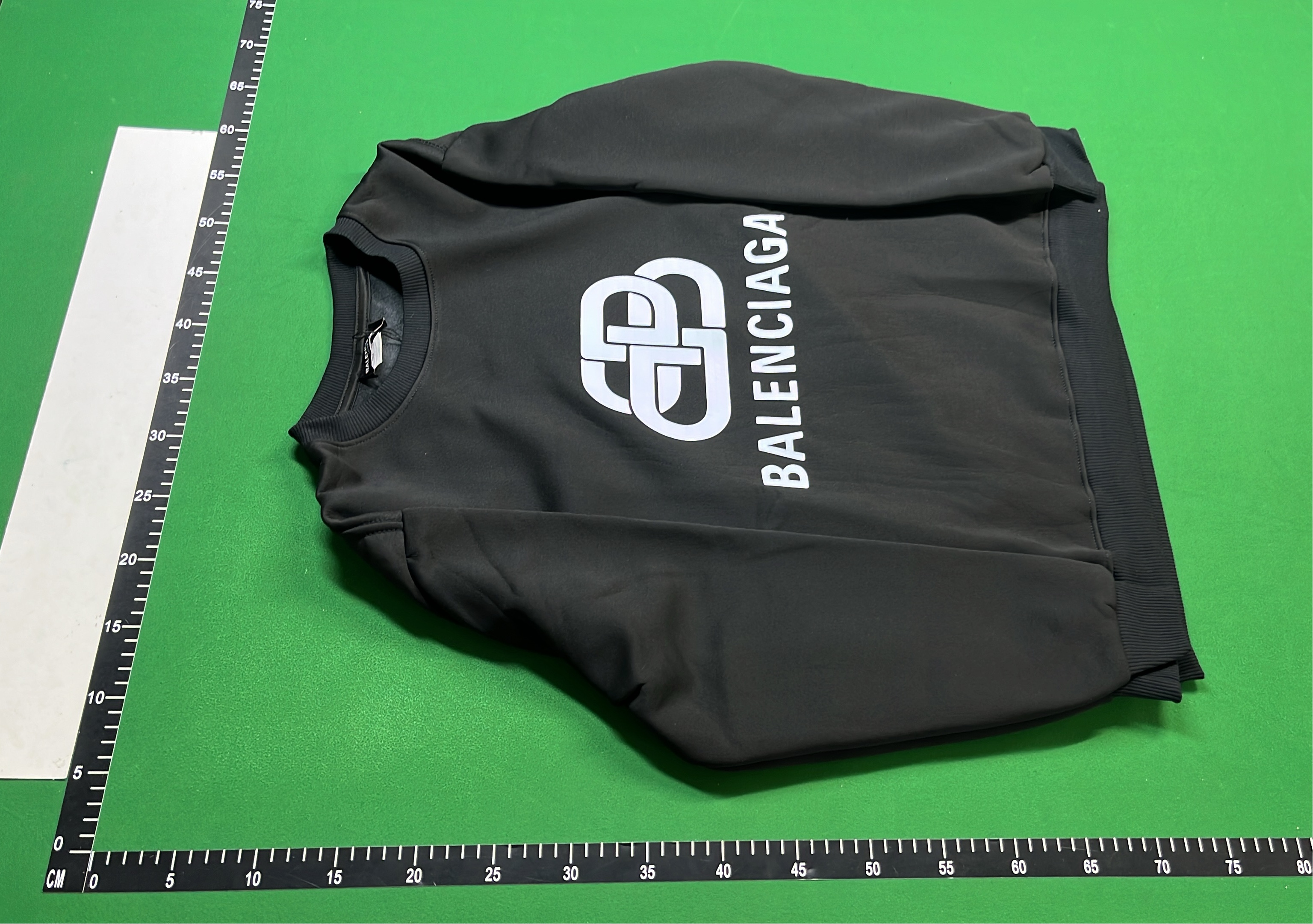 Balenciaga Logo Sweatshirts Collection