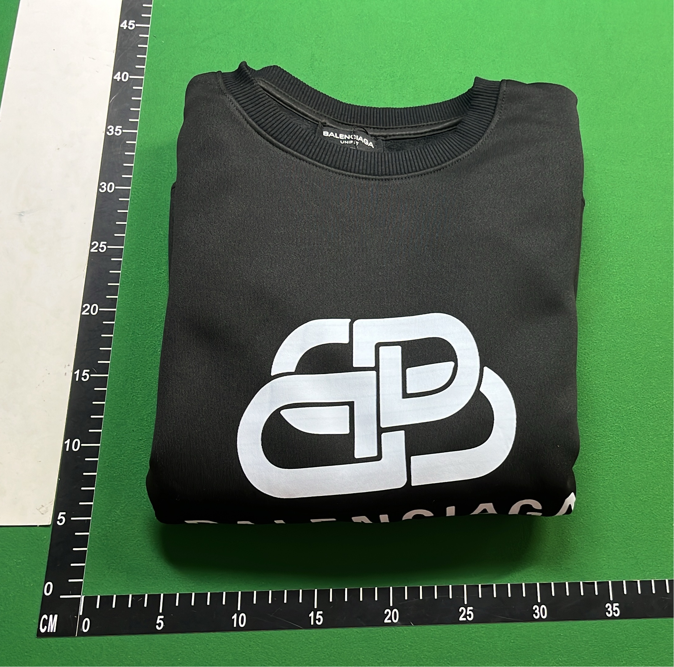 Balenciaga Logo Sweatshirts Collection