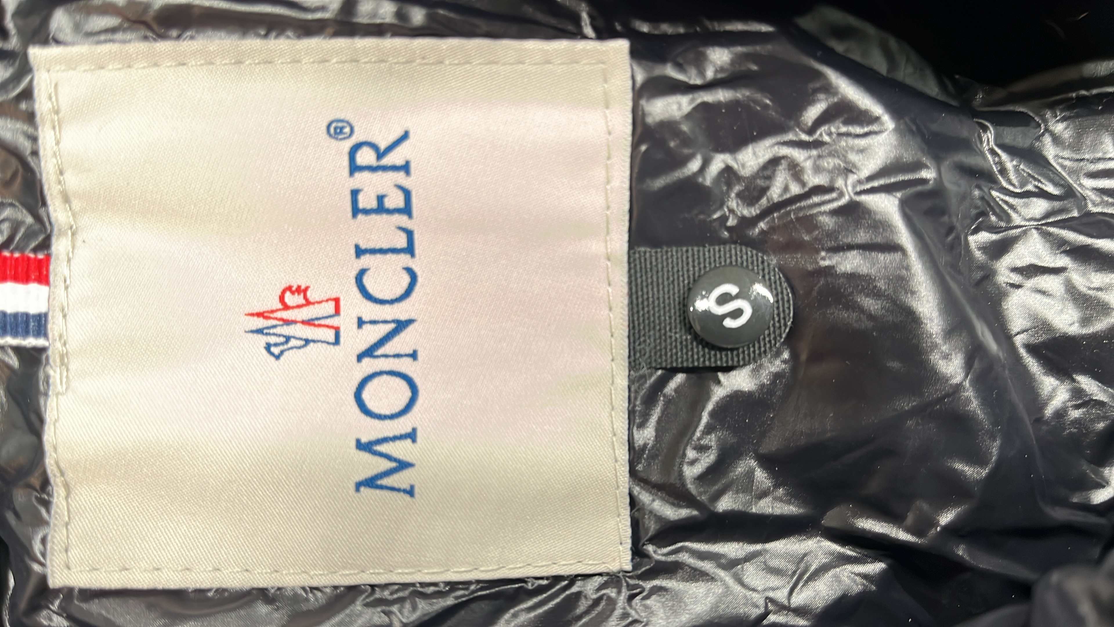 Moncler Puffer Jackets for Men Women