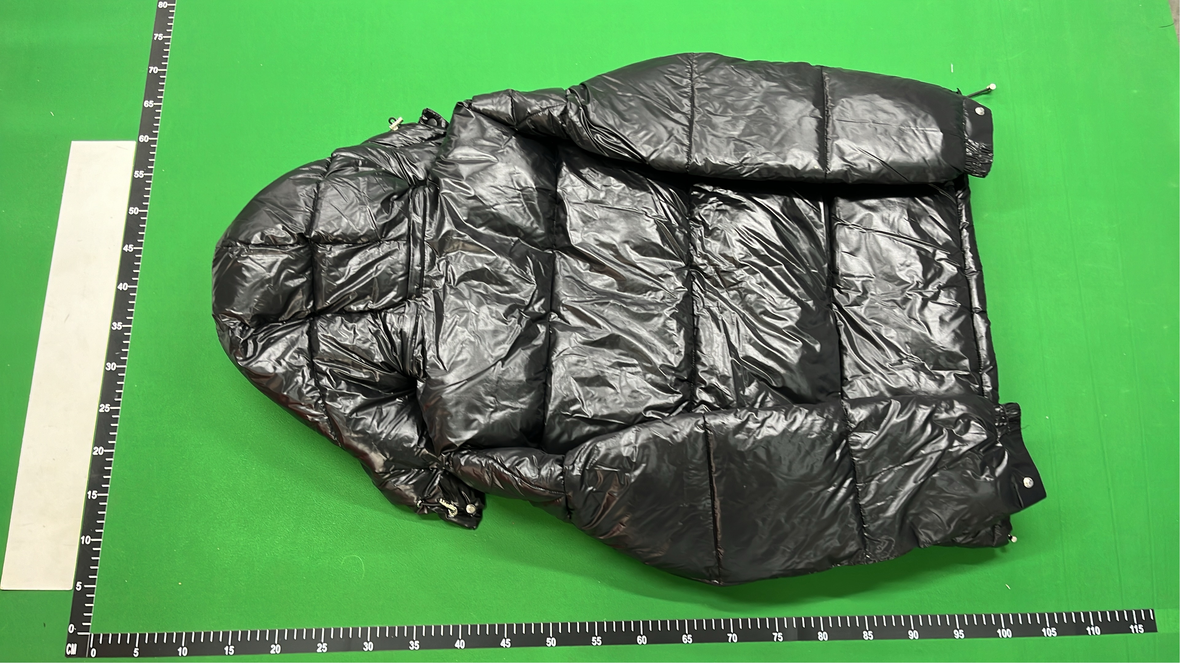 Moncler Puffer Jackets for Men Women