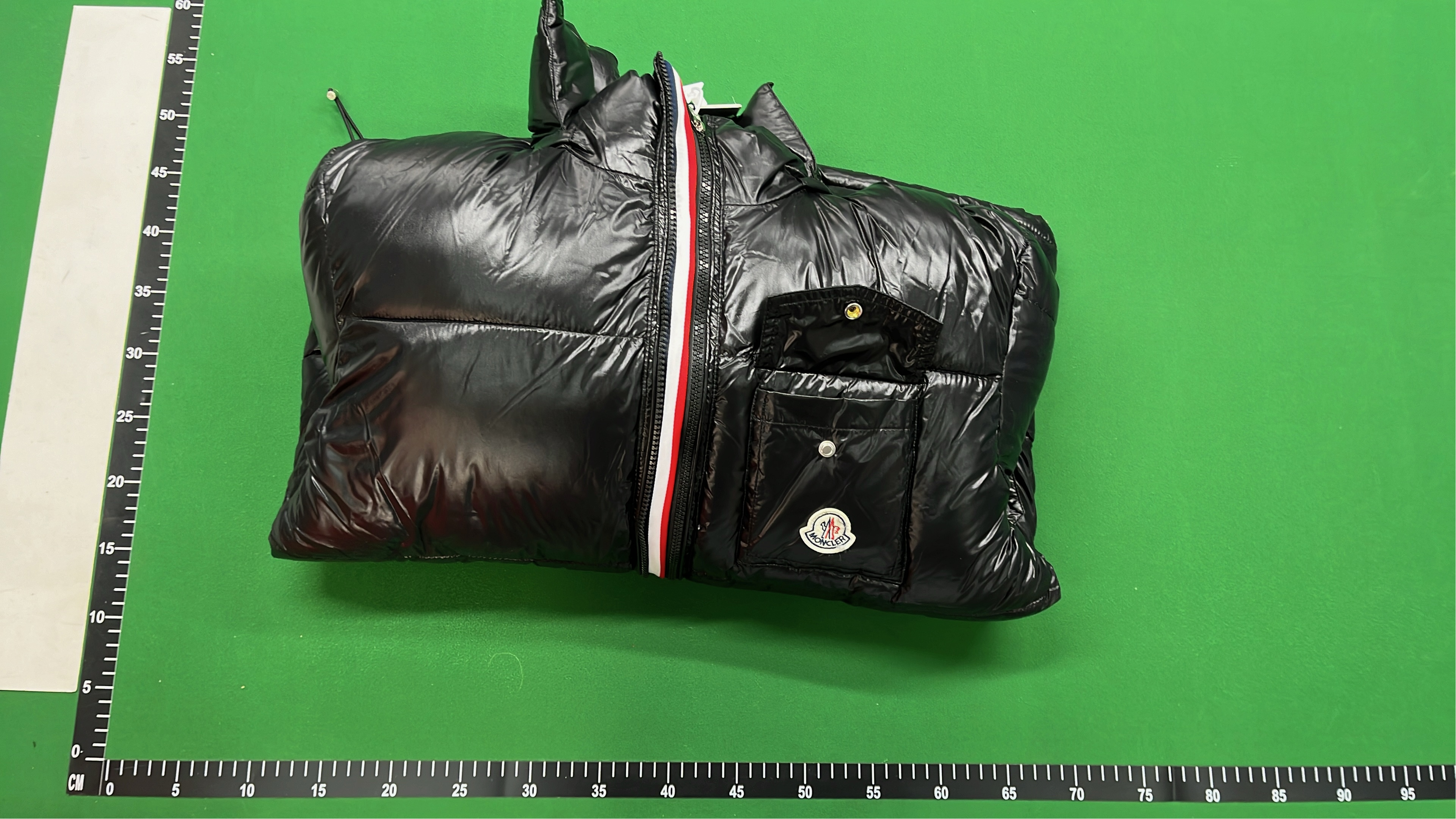 Moncler Puffer Jackets for Men Women