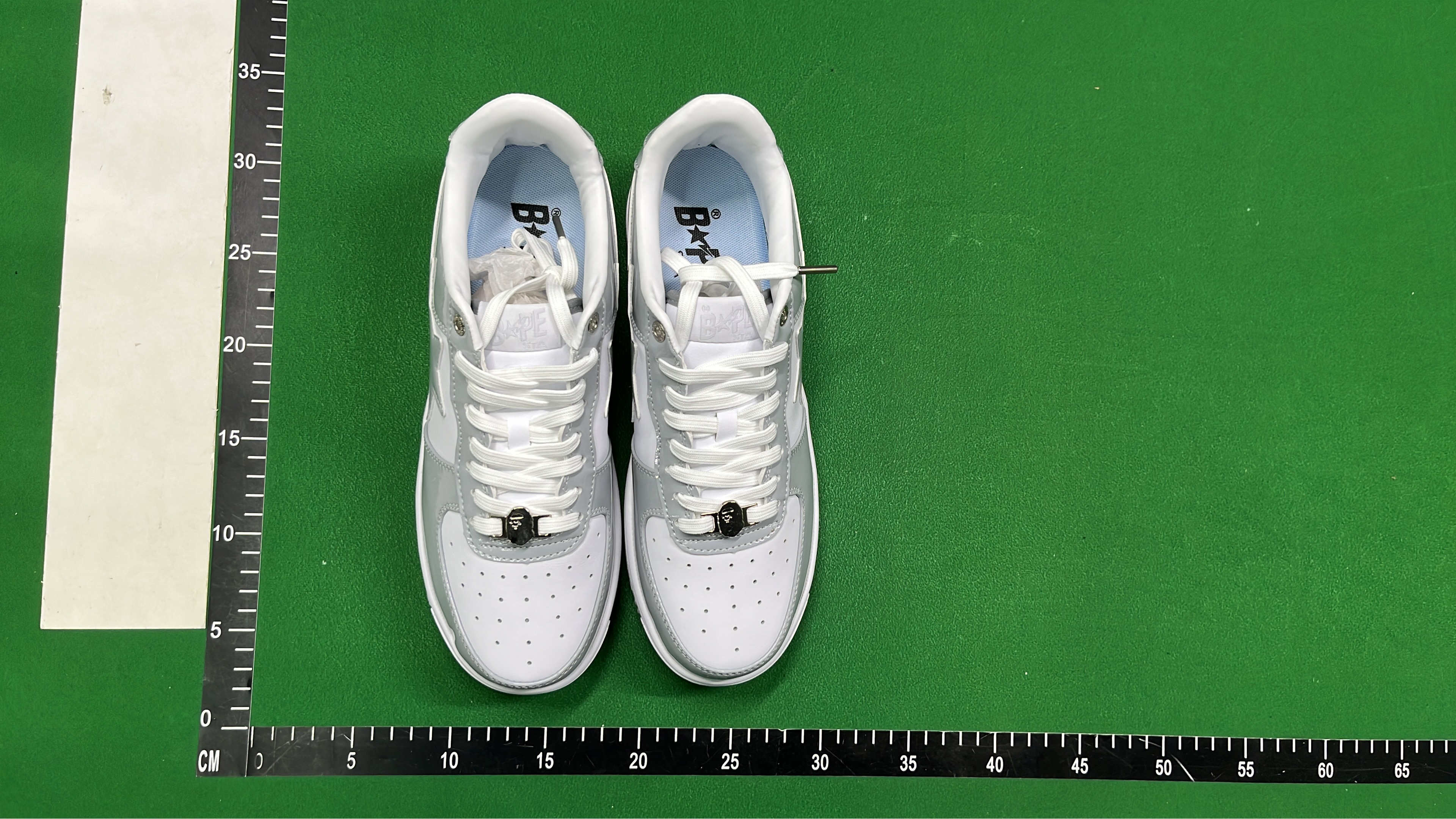 BAPE Star Logo Sneakers 2404WAYQTG