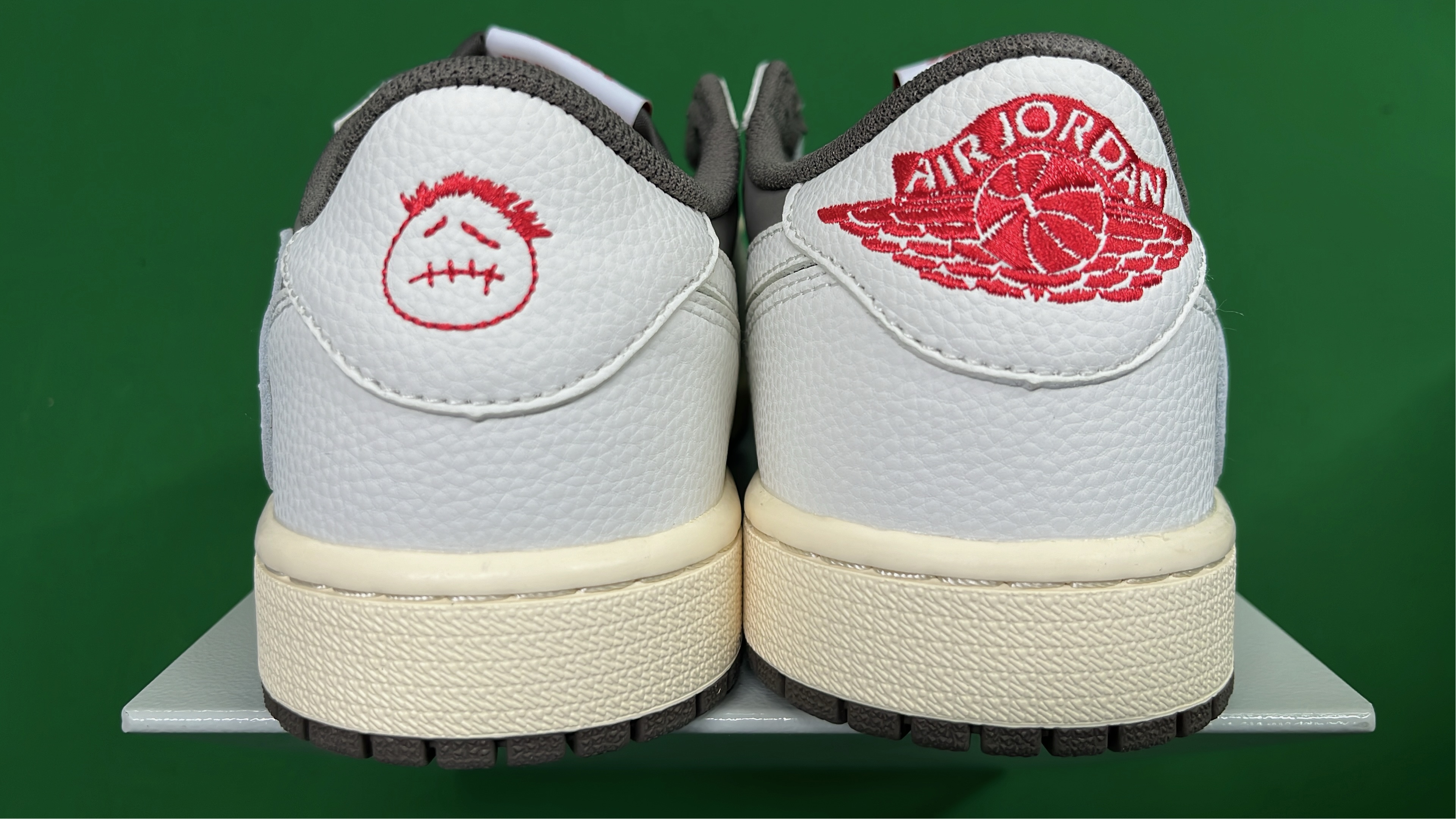 Nike Air Jordan 1 Low Sneakers - Classic Colorways for Men