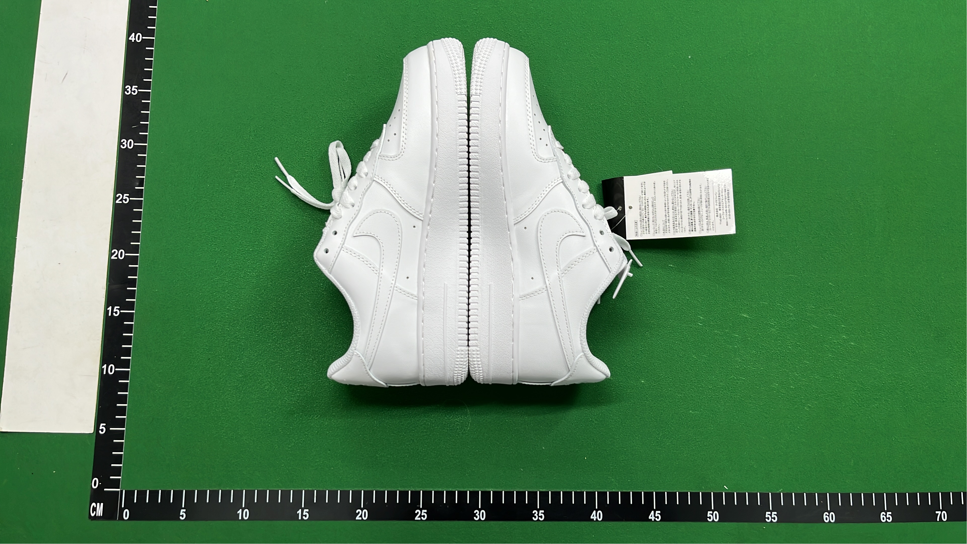 Nike Air Force 1 Low Supreme Collaboration Sneakers