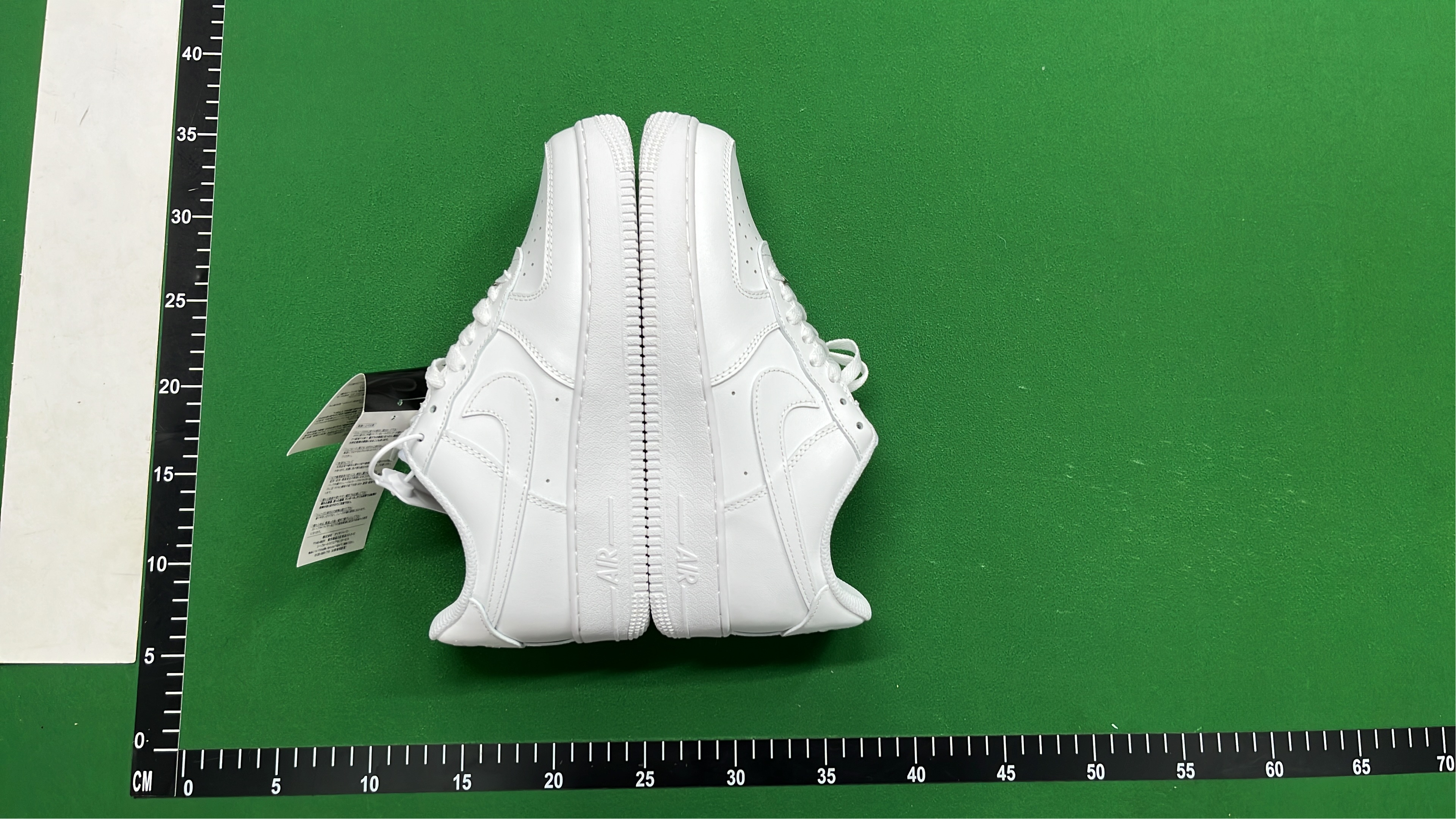 Nike Air Force 1 Low Supreme Collaboration Sneakers