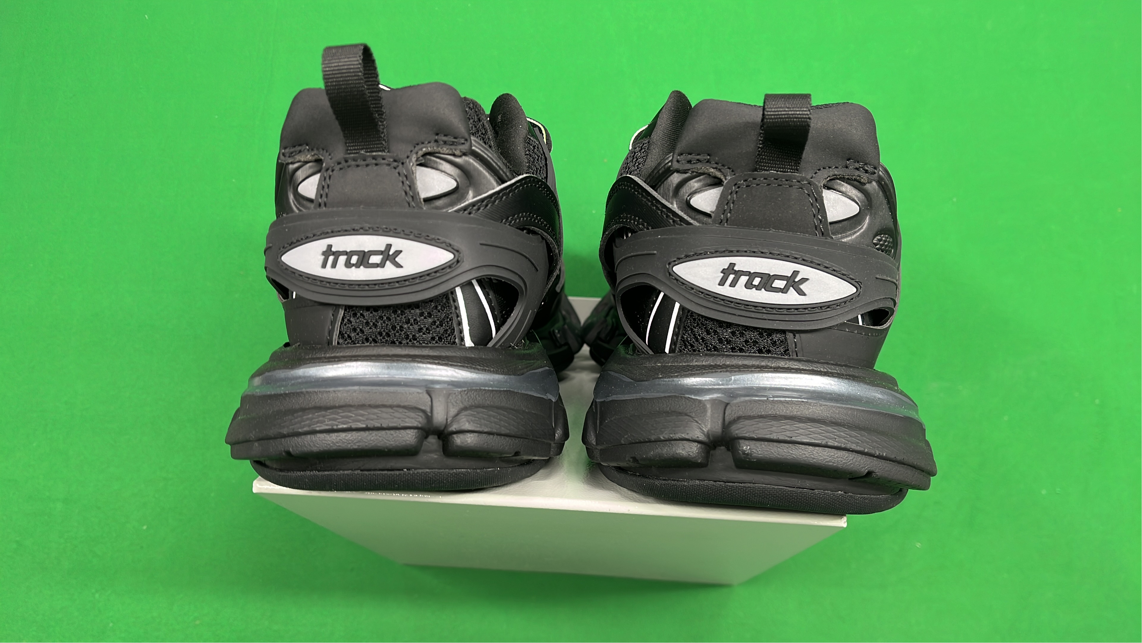 Balenciaga Triple S Sneakers - Trendy Fashion Trainers for Men and Women