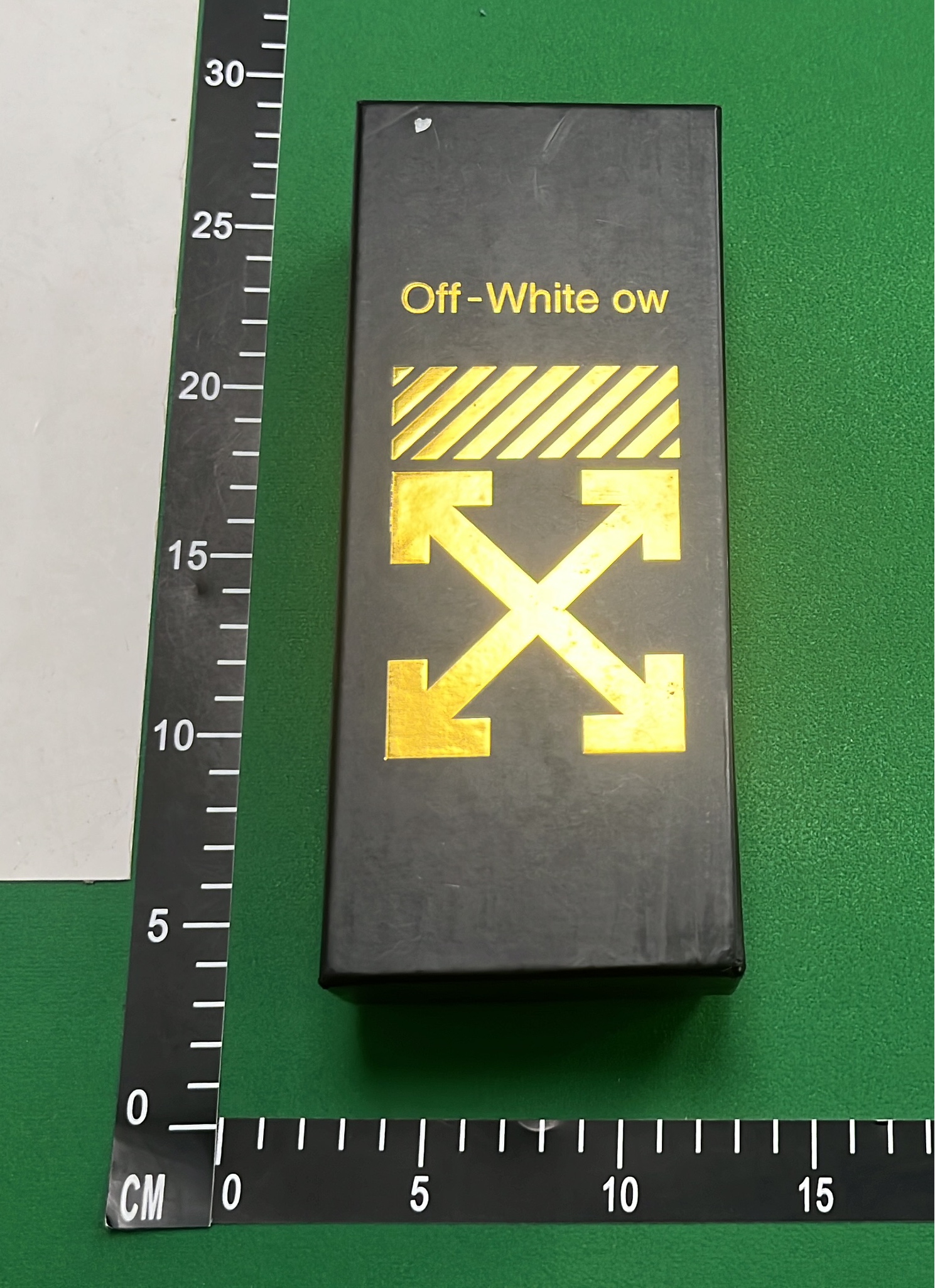 Off-White Arrow Logo Socks - Classic Crew Sock Design