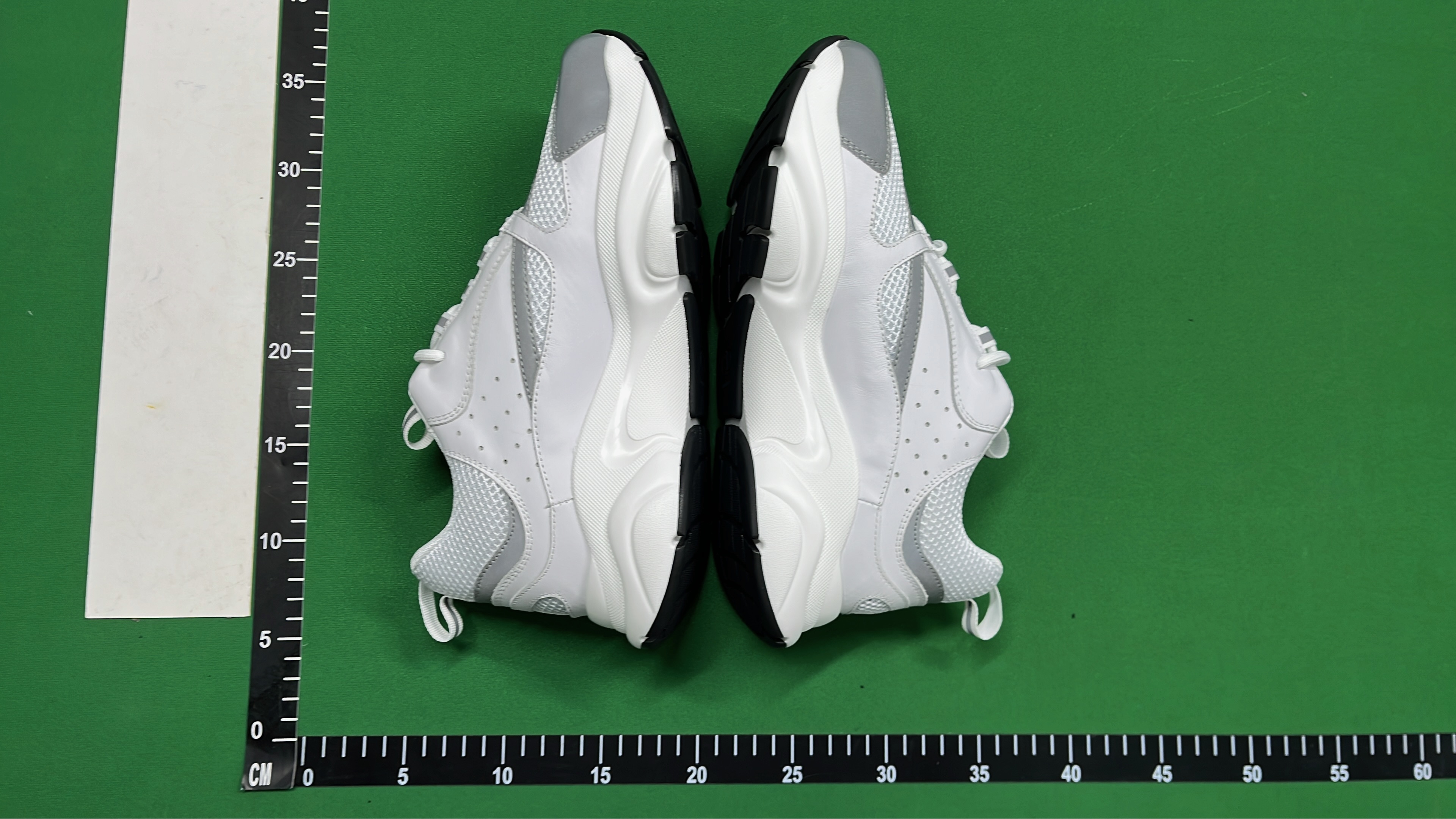 Dior B23 Sneakers for Men and Women