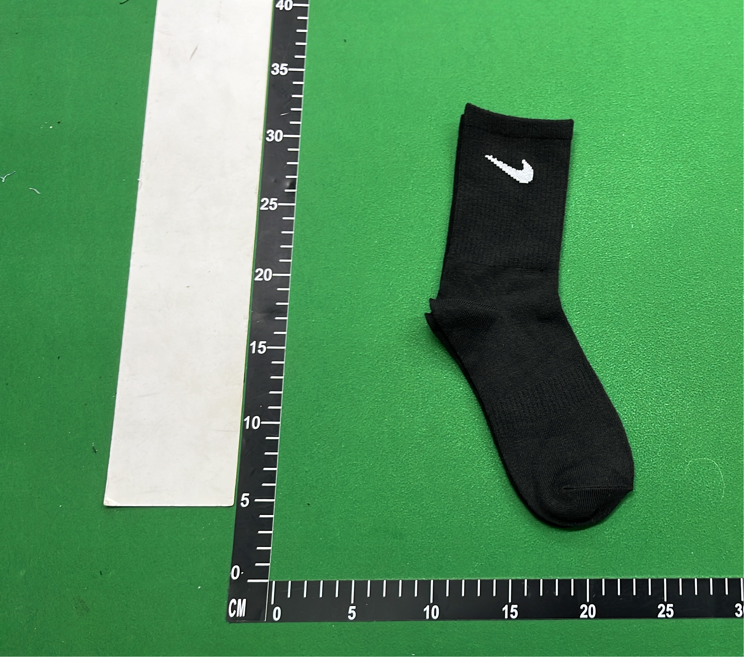Nike Socks for Men and Women - Cotton Blend Crew Socks