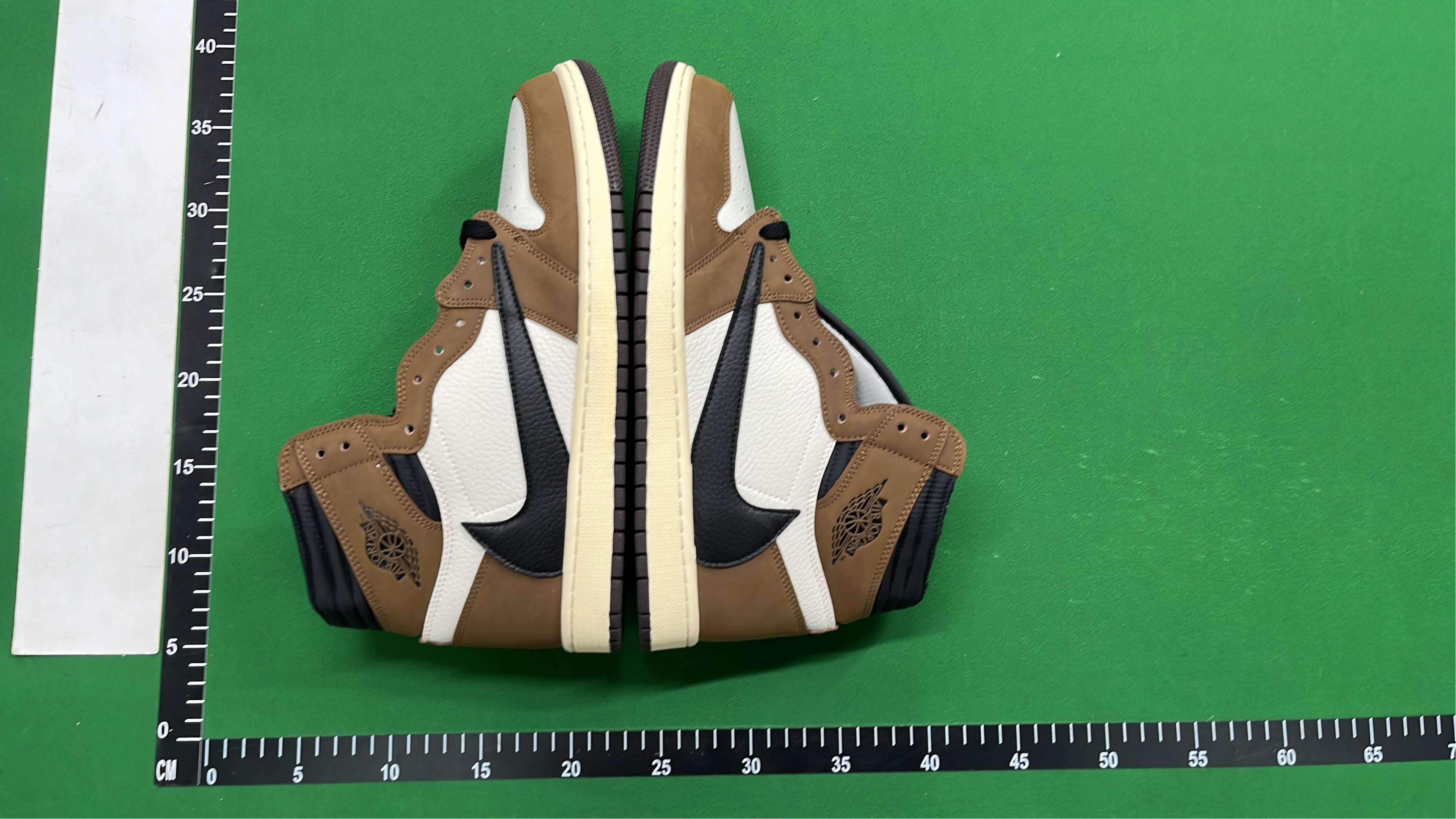 Air Jordan 1 High OG Retro Sneakers - Classic Basketball Shoes