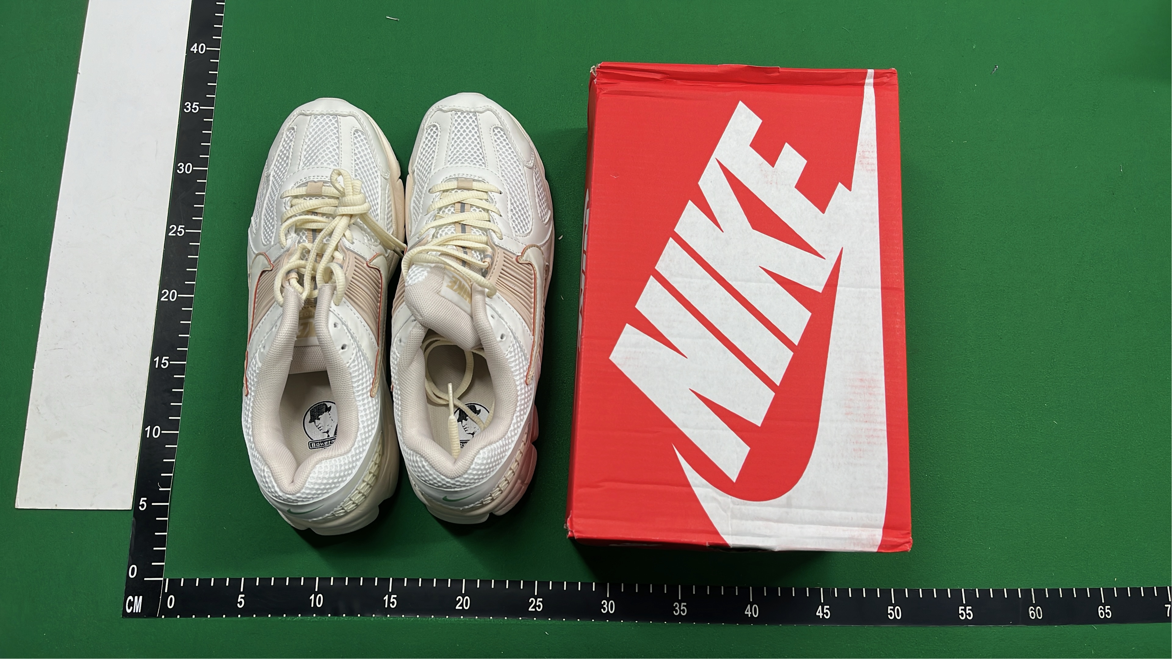 Nike Zoom Vomero 5 Running Shoes - Men's Athletic Sneakers