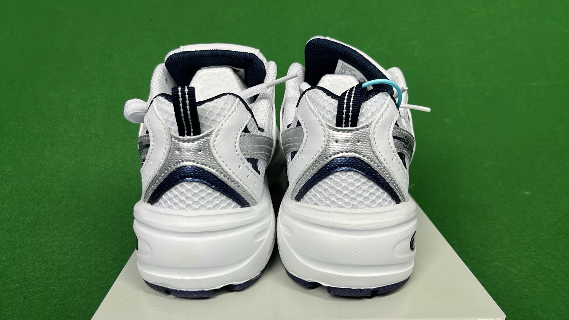 New Balance 530 White Blue Sneakers