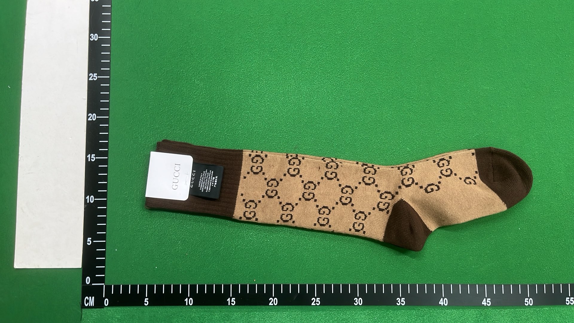 Gucci GG Logo Knee High Socks for Women and Men