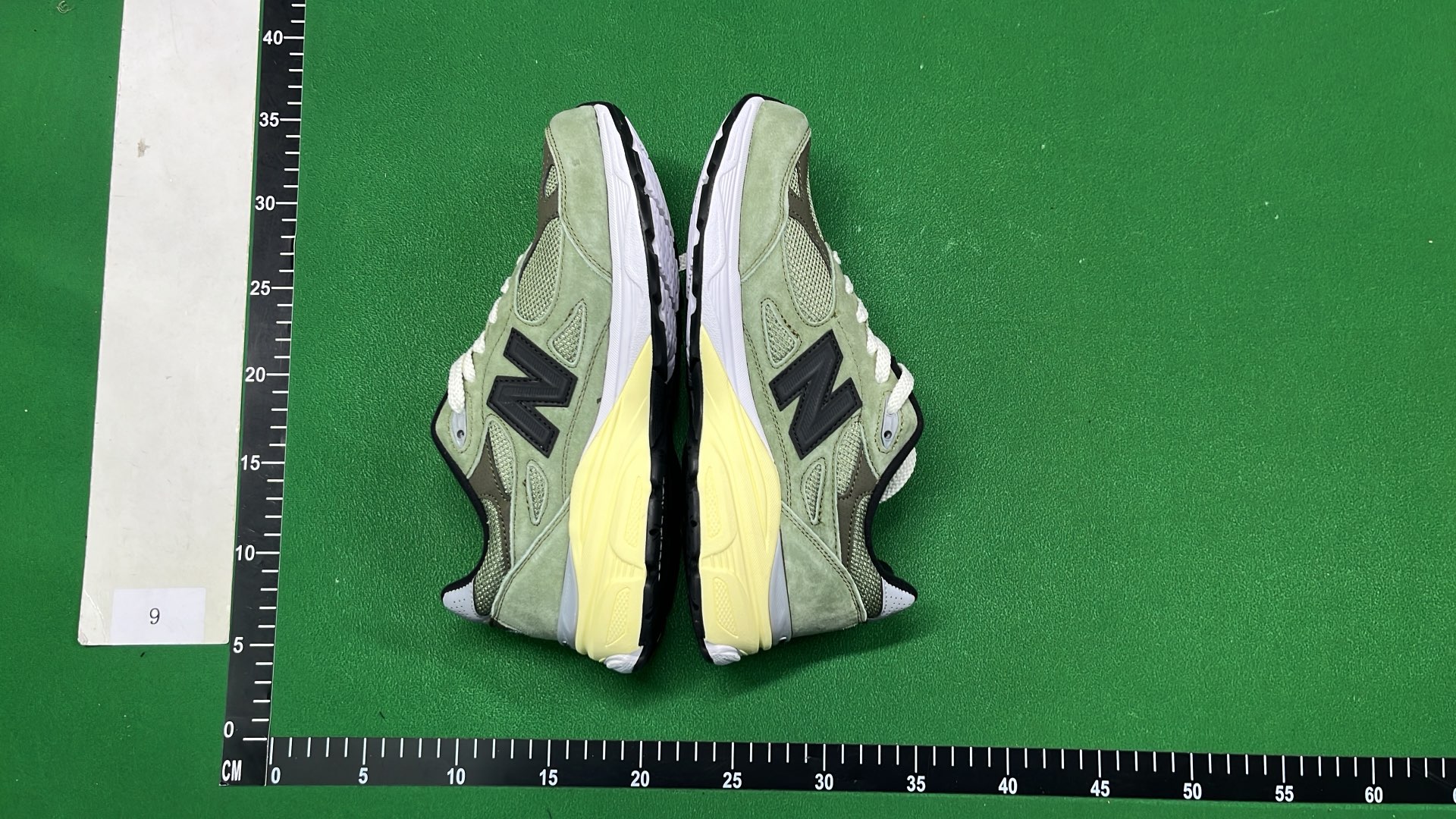 New Balance 990v5 Running Shoes for Men and Women