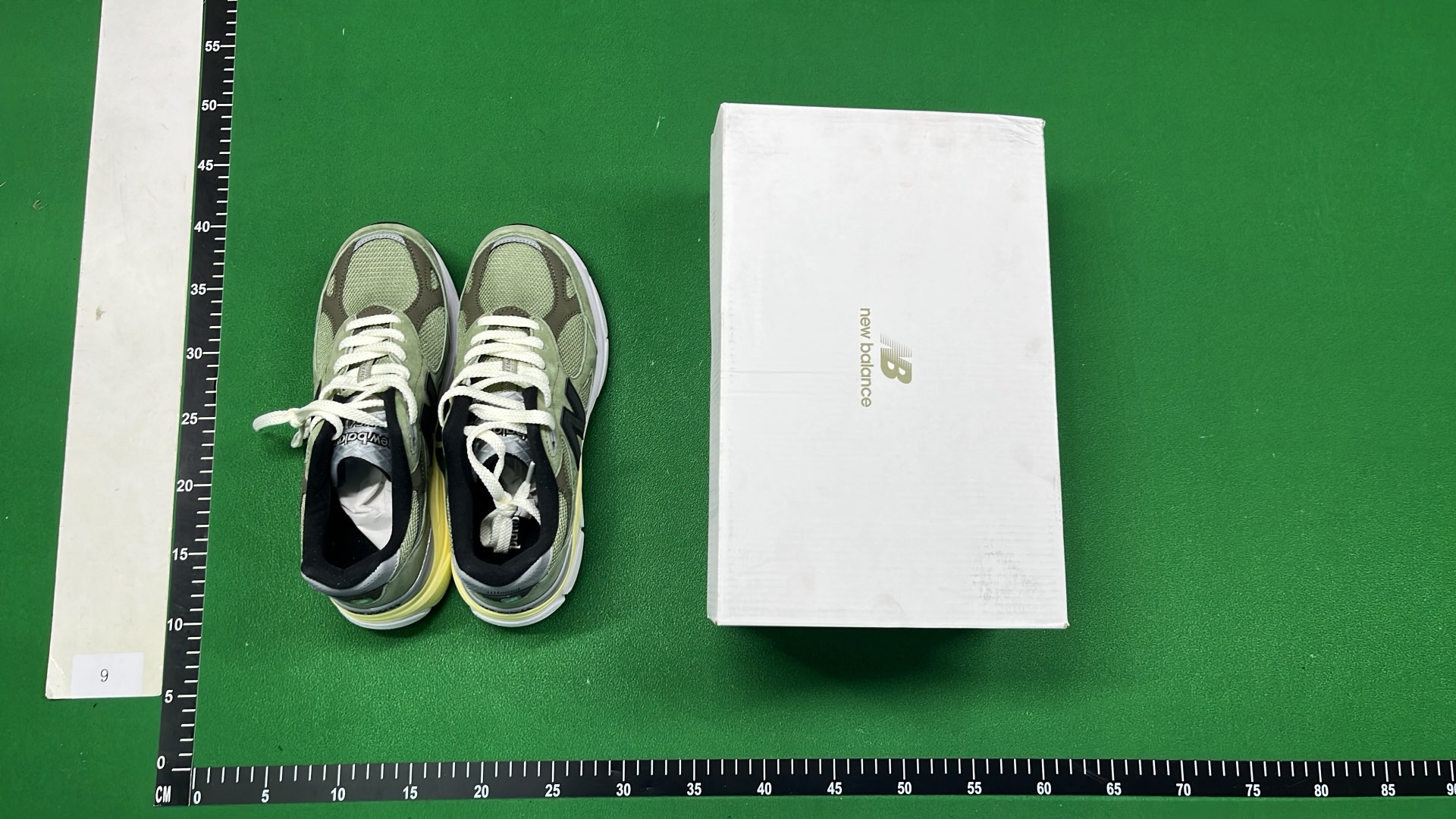 New Balance 990v5 Running Shoes for Men and Women