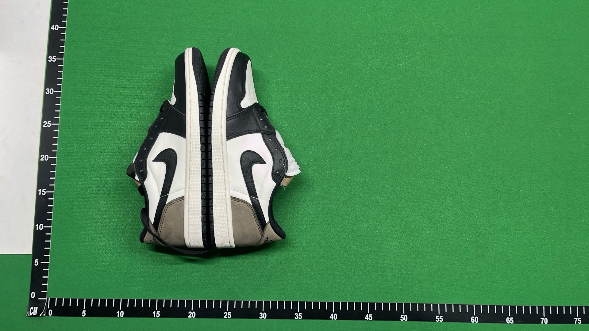 Air Jordan 1 Low OG Shoes in Multiple Colors