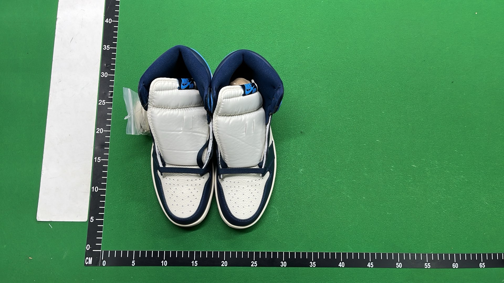 Air Jordan 1 High OG Sneakers - Classic Basketball Shoes
