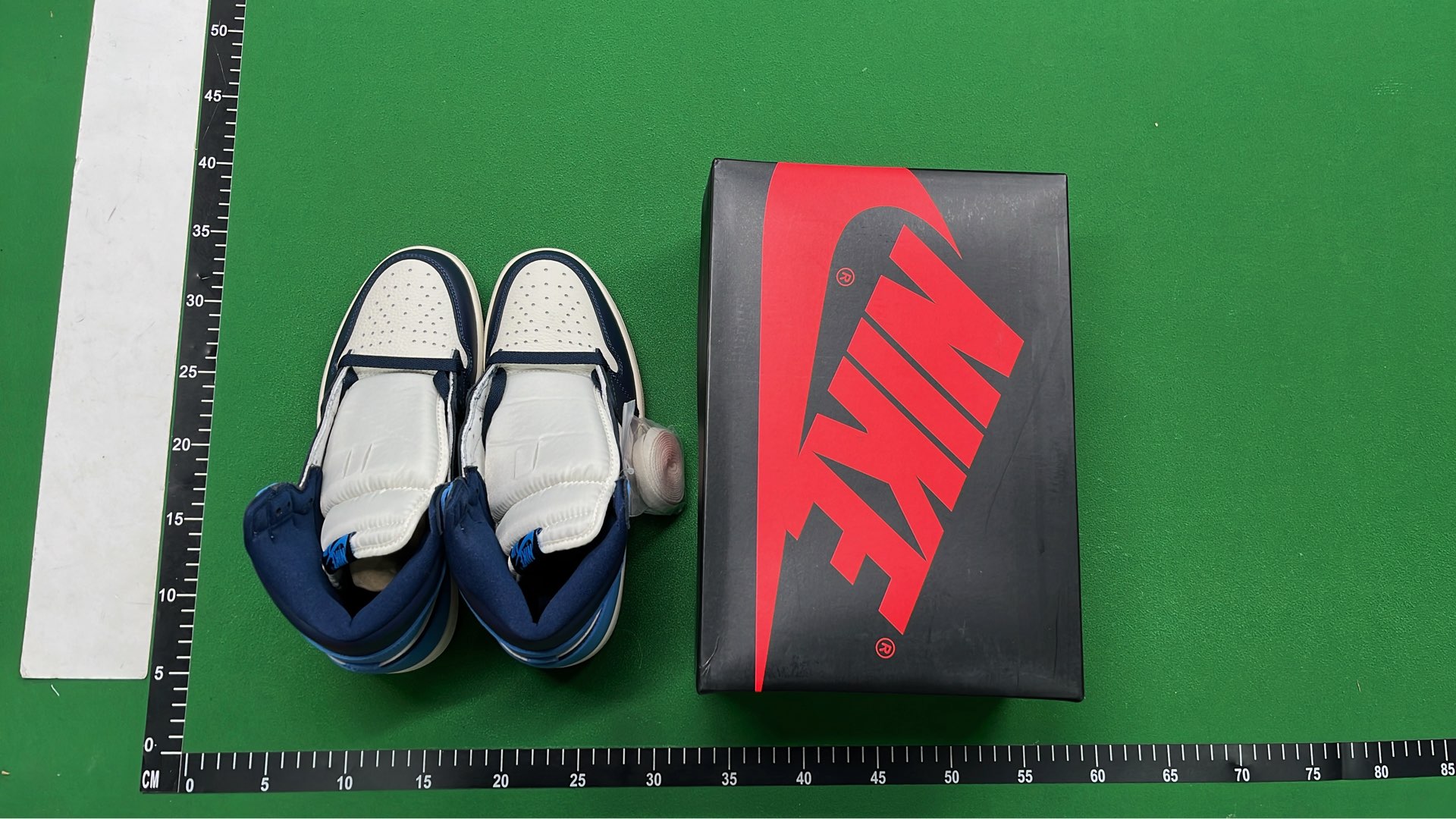 Air Jordan 1 High OG Sneakers - Classic Basketball Shoes
