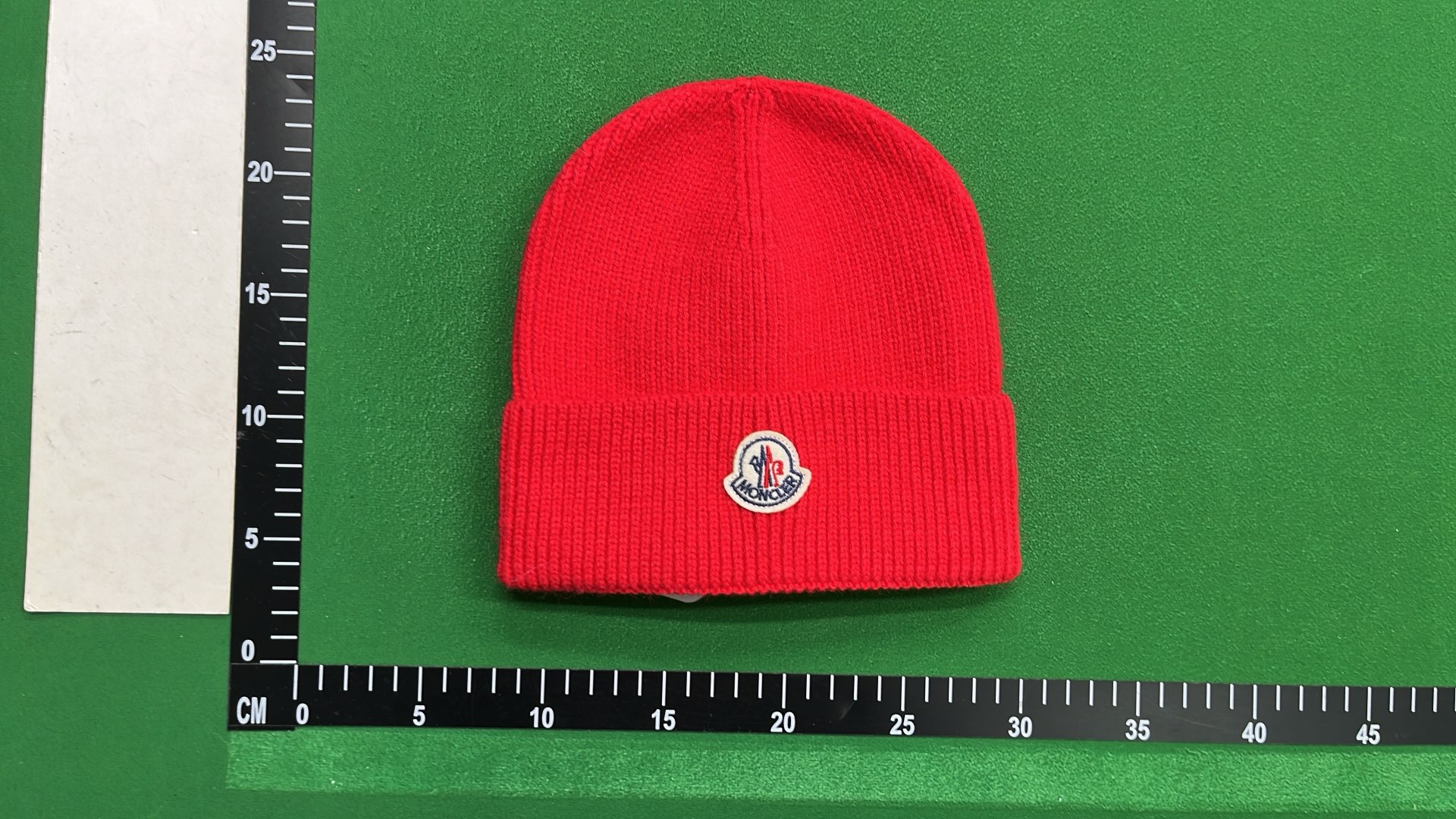 monclar beanie Hat  in the Best OopBuy Spreadsheet QC photos
