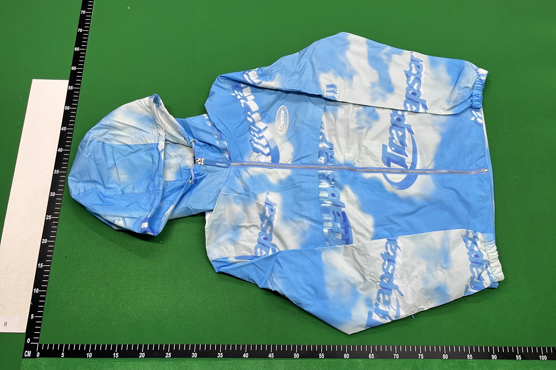 Windbreaker Jacket - Stylish and Functional Outerwear