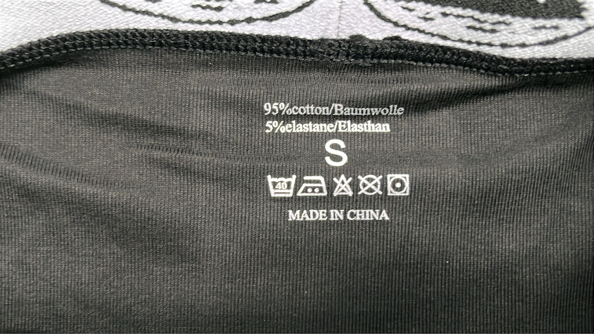 Classic Tank Top with Star Design