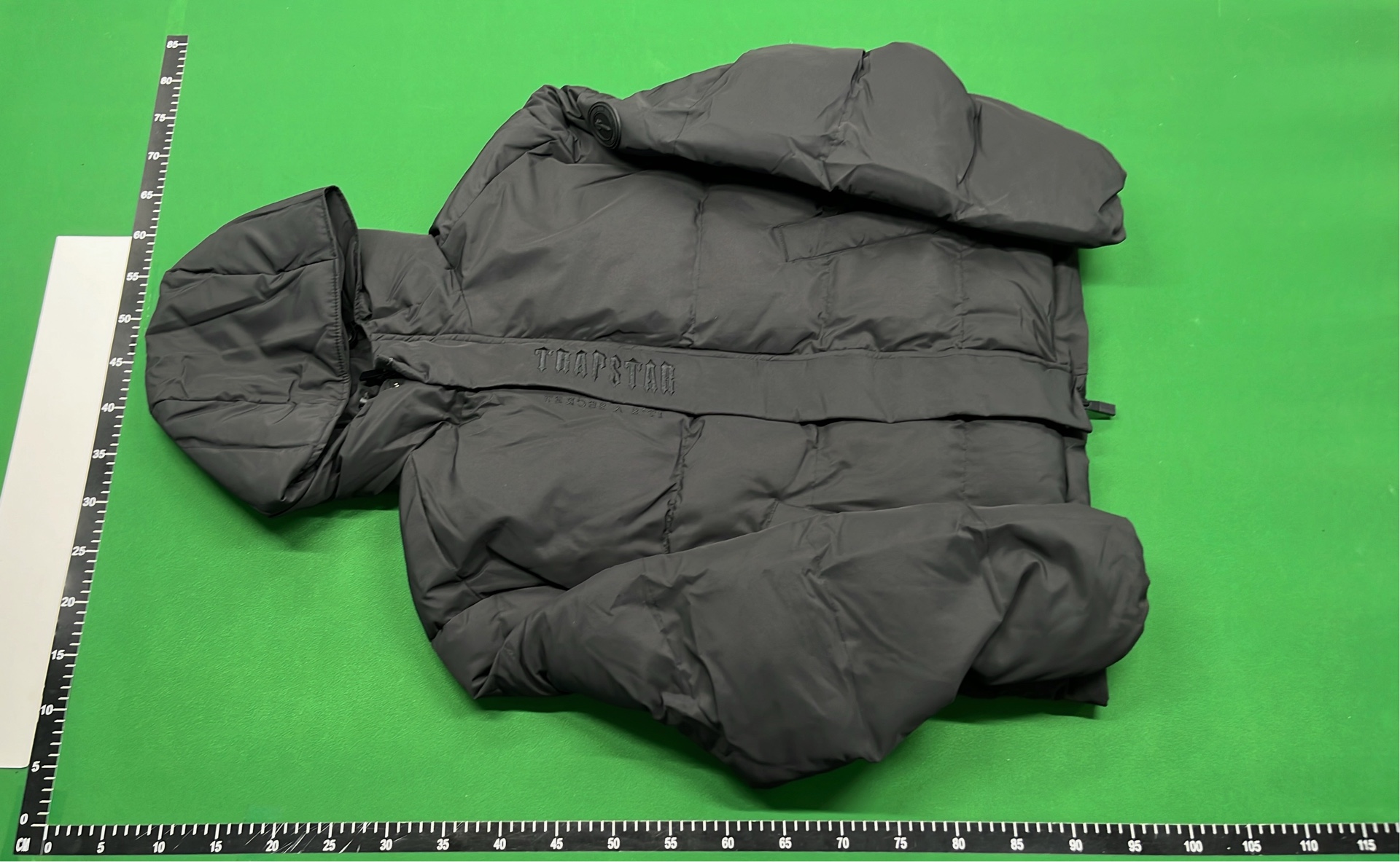 Black Hooded Puffer Jacket for Men Women Winter Warm Coat