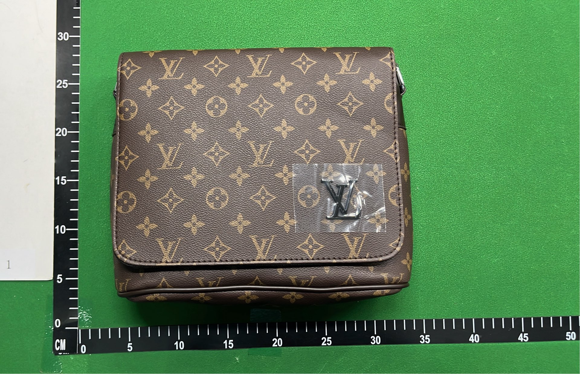 1:1 Batch LOUIS VUITTON bag-1c  in the Best OopBuy Spreadsheet QC photos