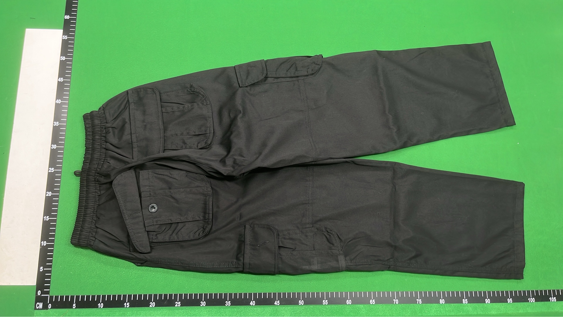 Carhartt Black Cargo Pants for Men - Durable Workwear Style