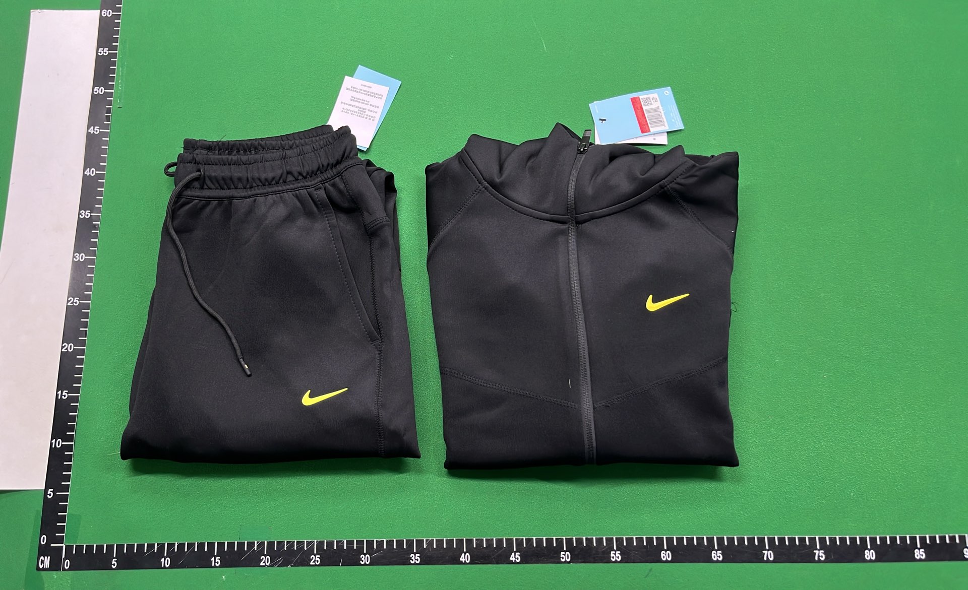 Nike Tech Fleece Hoodie & Jogger Set - Gray, White, Black