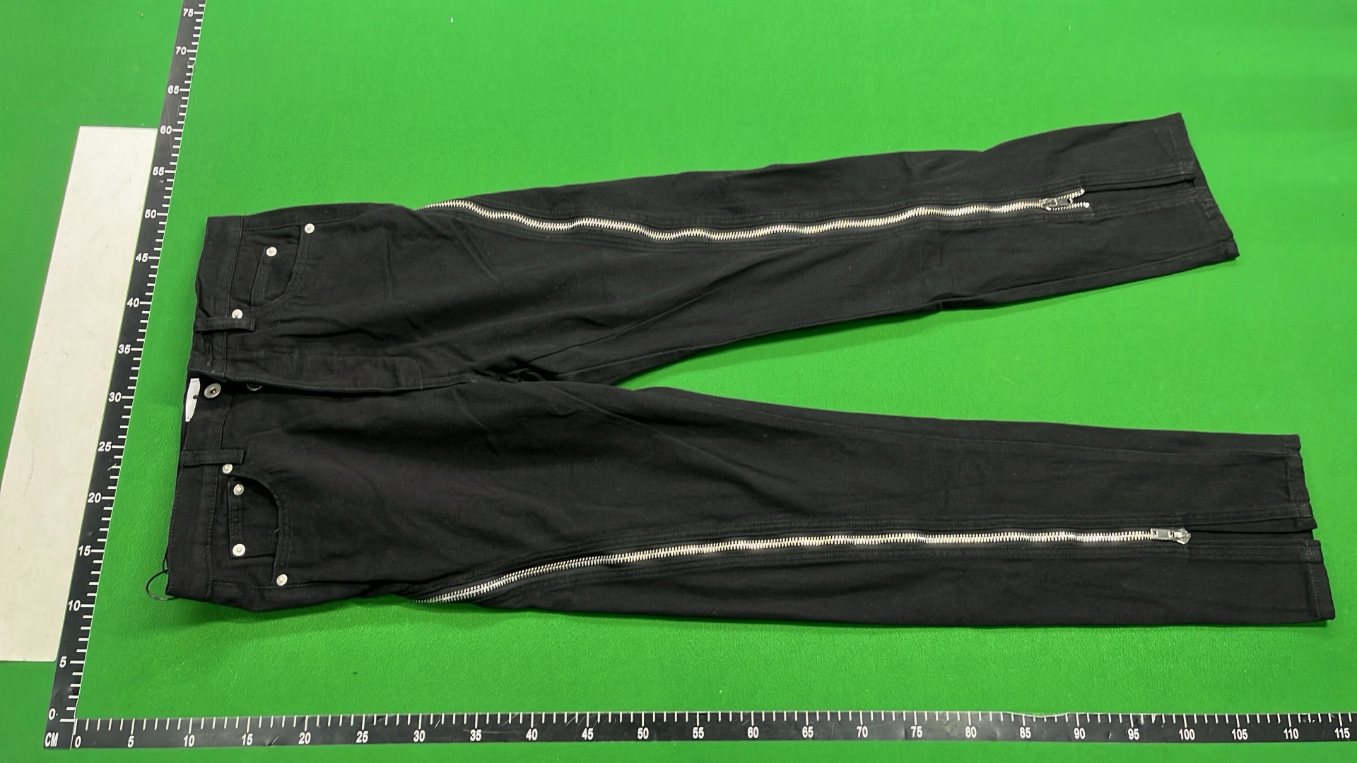 Black Zipper Side Pants for Streetwear Style