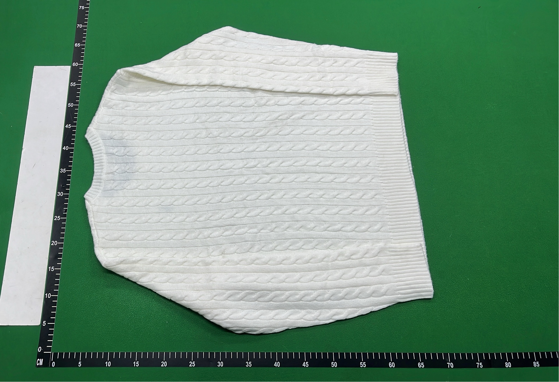 Men's Cable Knit Sweater in Multiple Colors