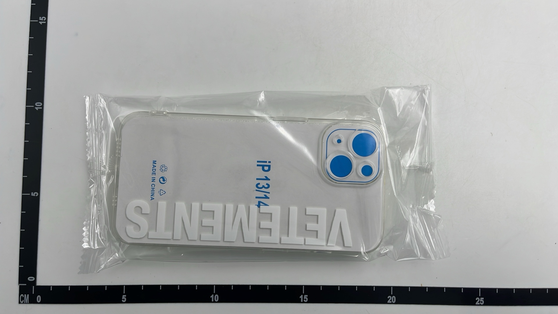 VETEMENTS Black Phone Case with Bold Logo
