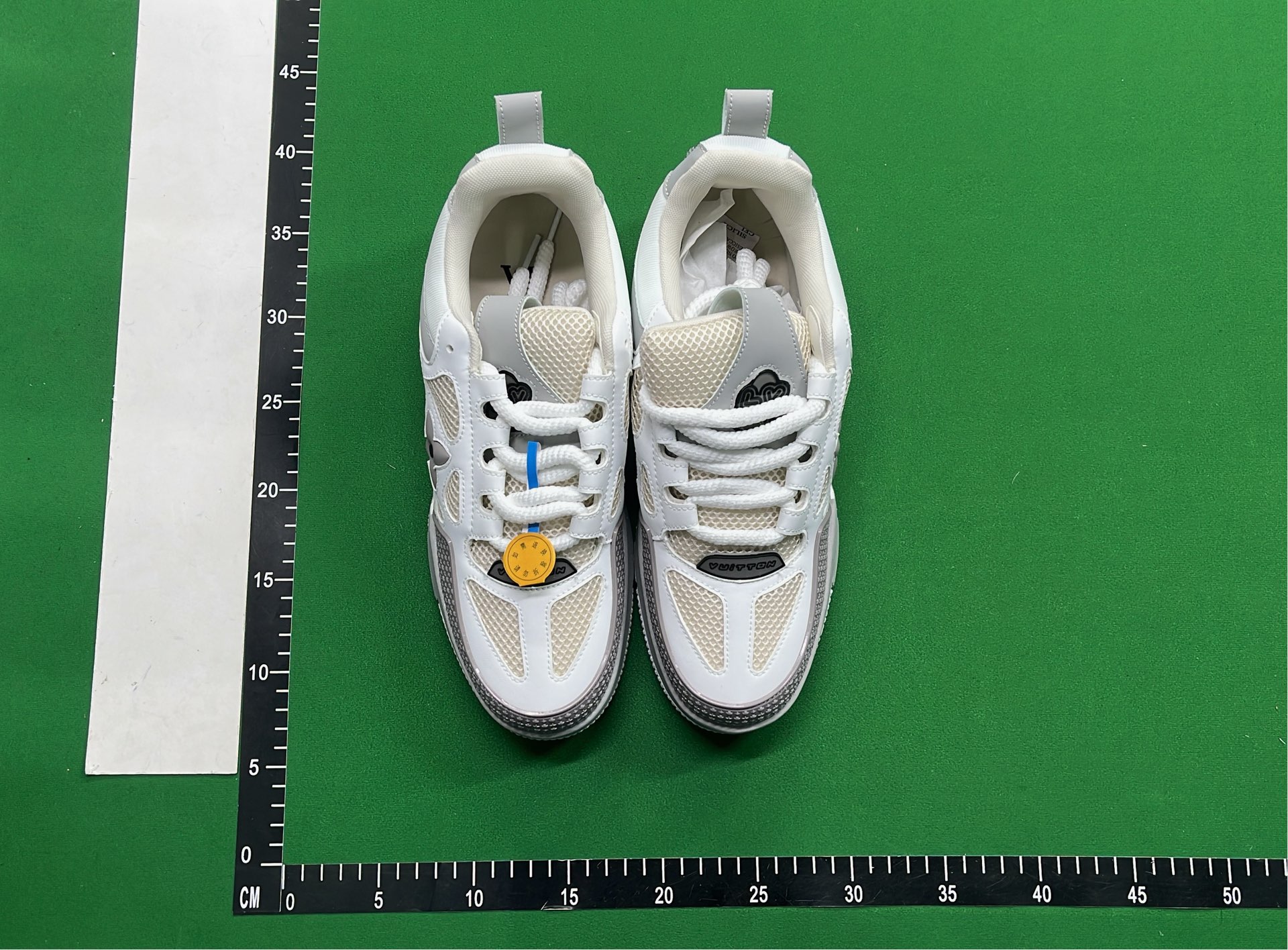 Supreme Star Pattern Sneakers for Men and Women