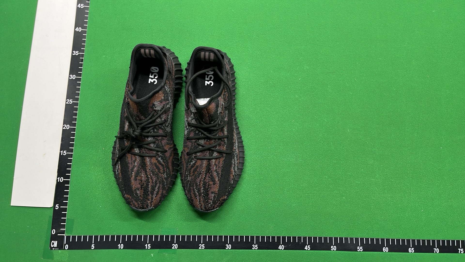 White Yeezy Boost 350 V2 Sneakers for Men and Women