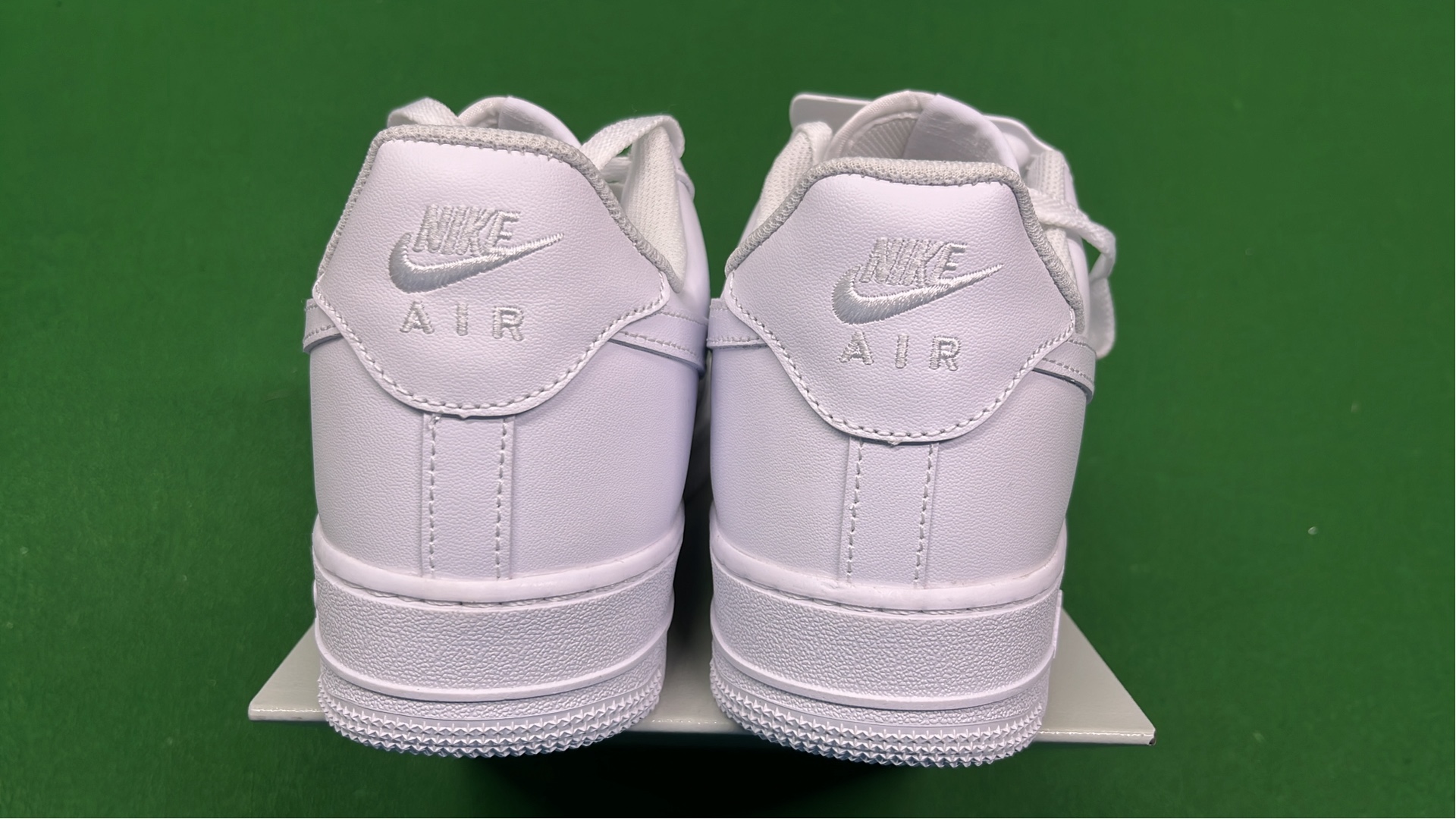 Nike Air Force 1 White Leather Sneakers Men's Classic Shoes
