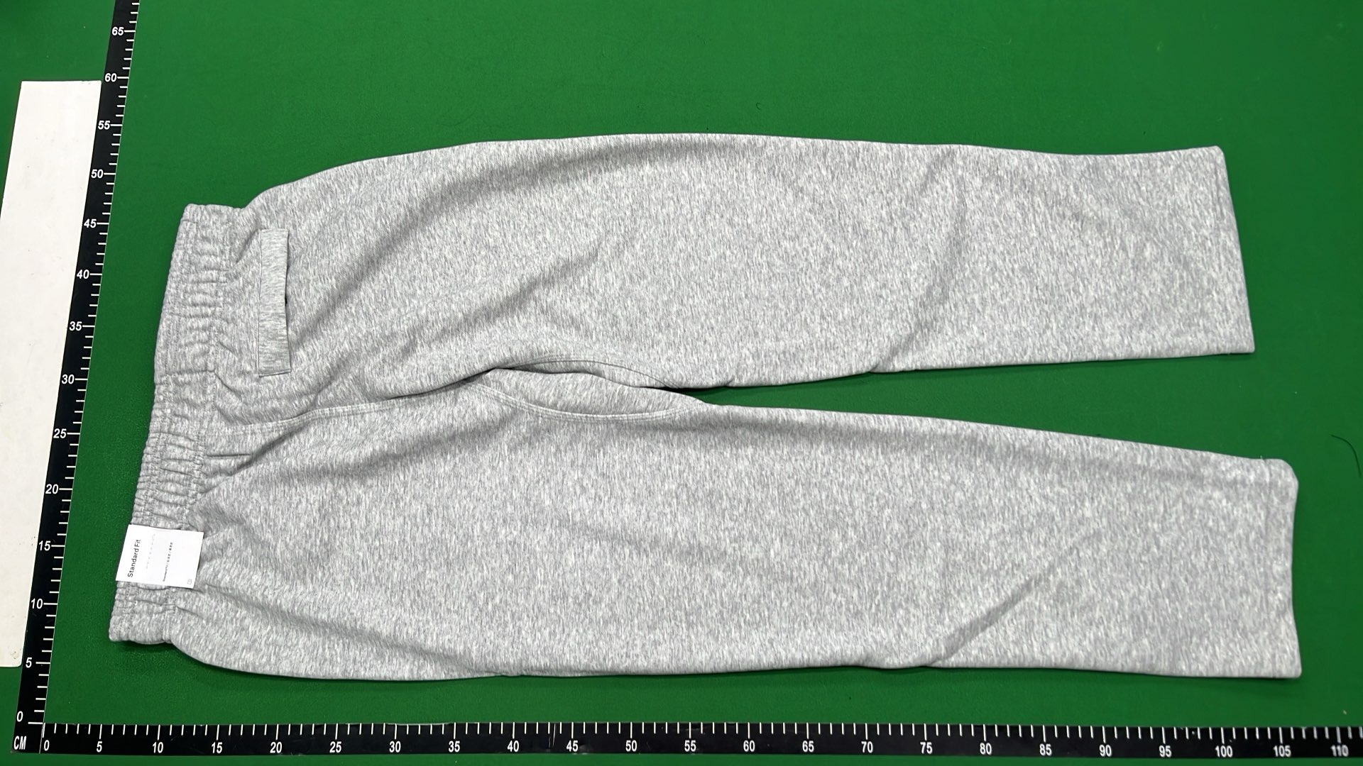 Nike Standard Fit Sweatpants for Men - Black and Gray