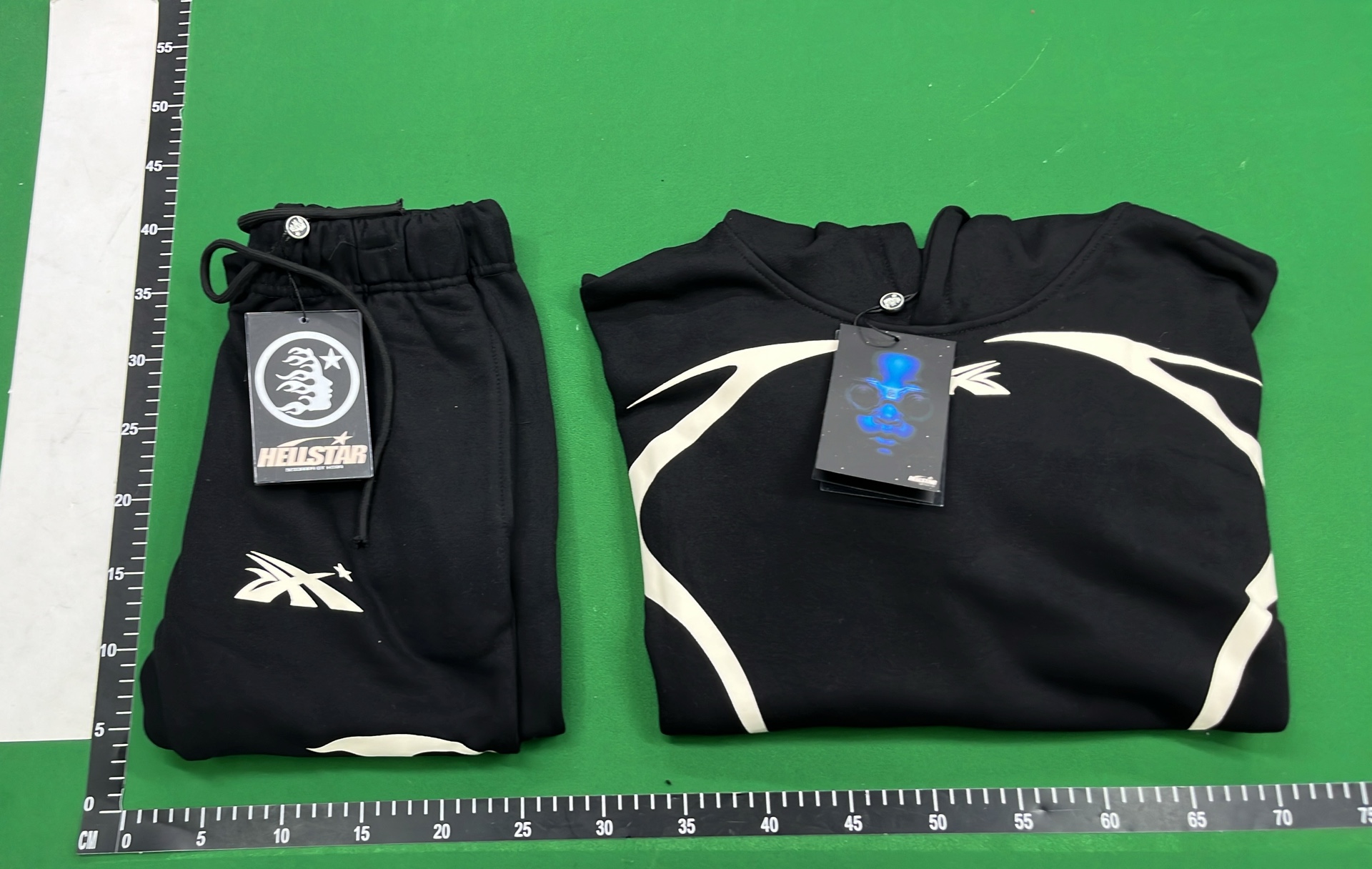 Hellstar Flame Logo Hoodie & Pants Set - Streetwear Fashion