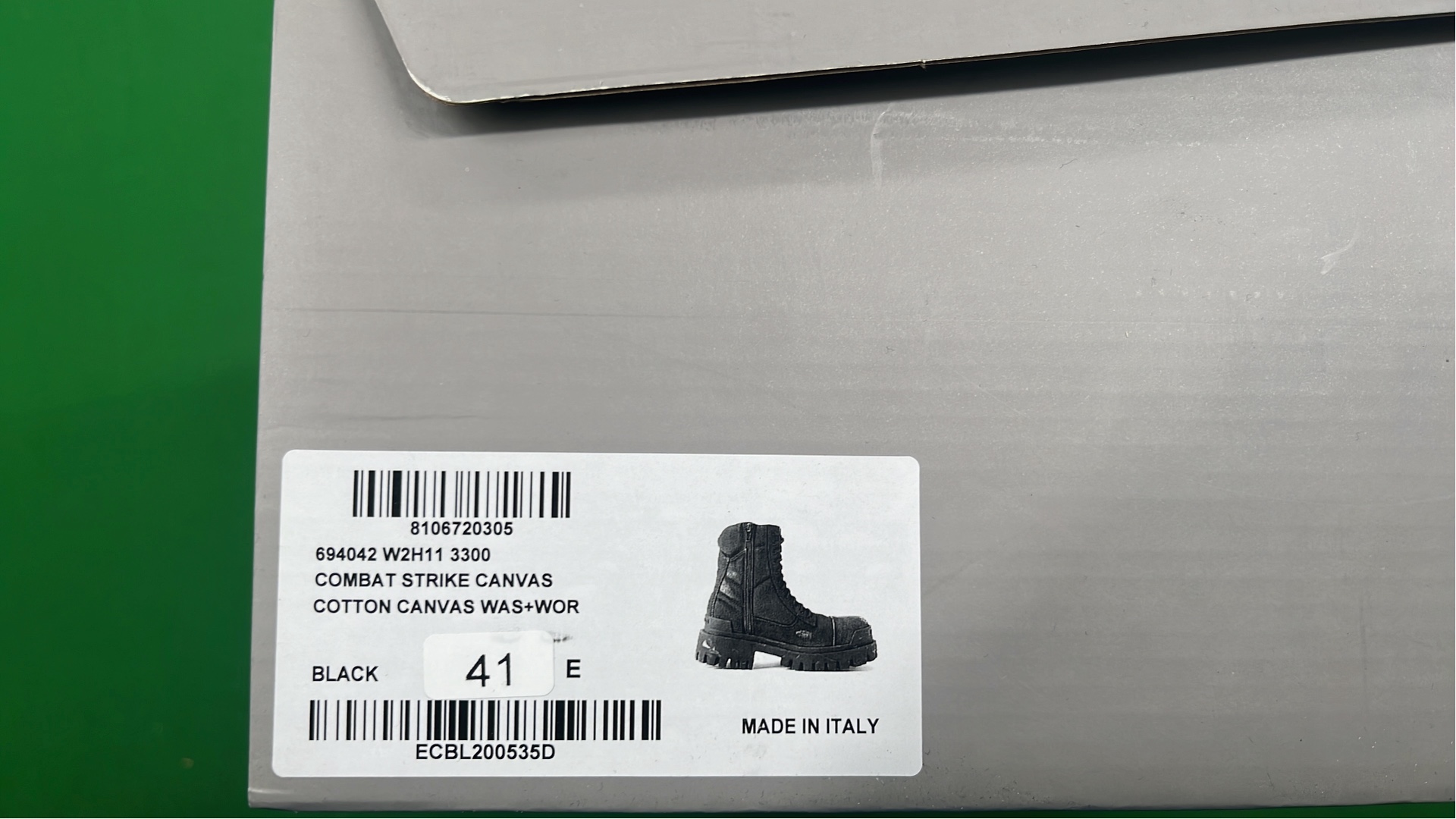 Black High-Top Lace-Up Combat Boots for Men and Women