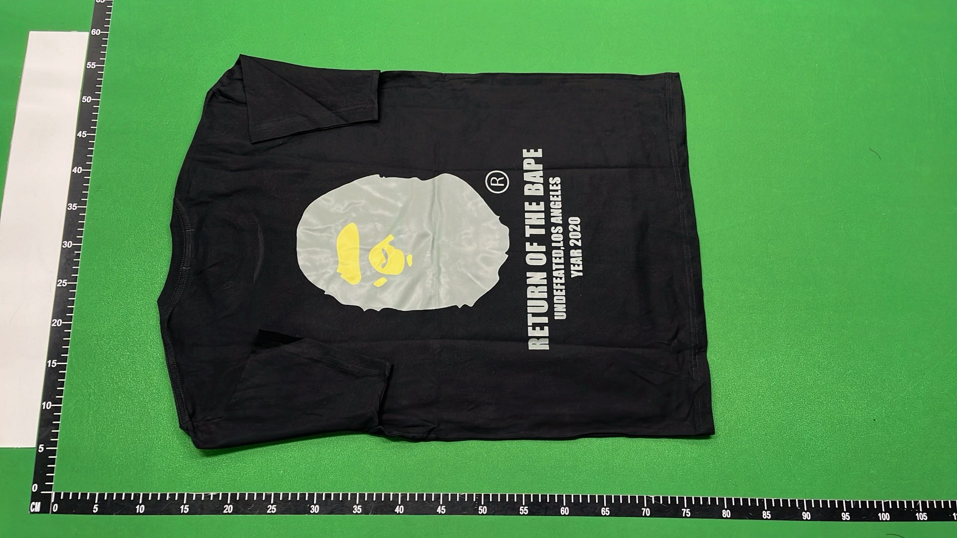 A Bathing Ape T-Shirt Collection - Classic猿头 Design