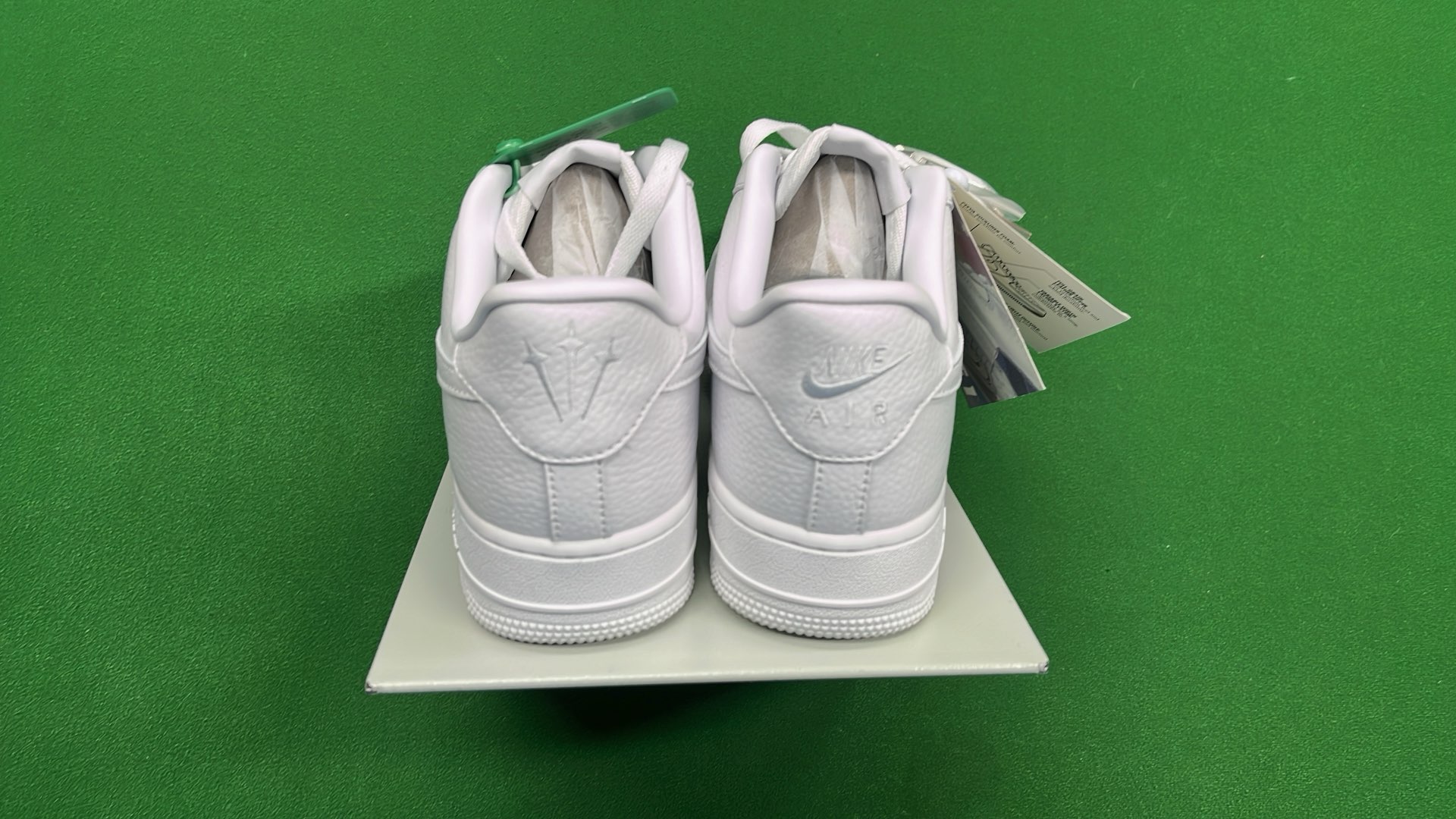 Nike Air Force 1 White Low Top Sneakers