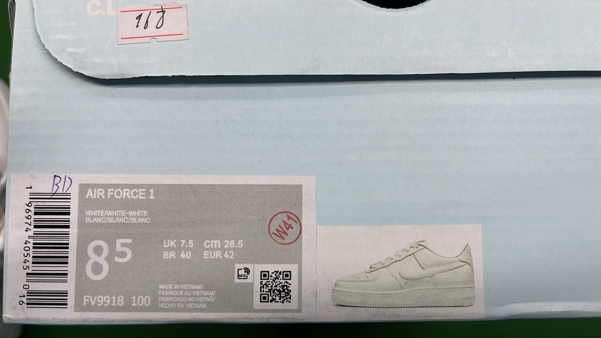 Nike Air Force 1 White Low Top Sneakers