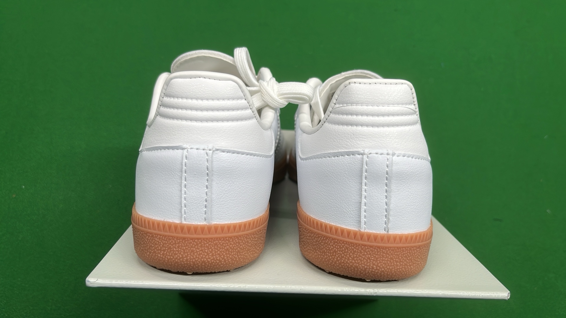 Adidas Originals Sneakers Collection
