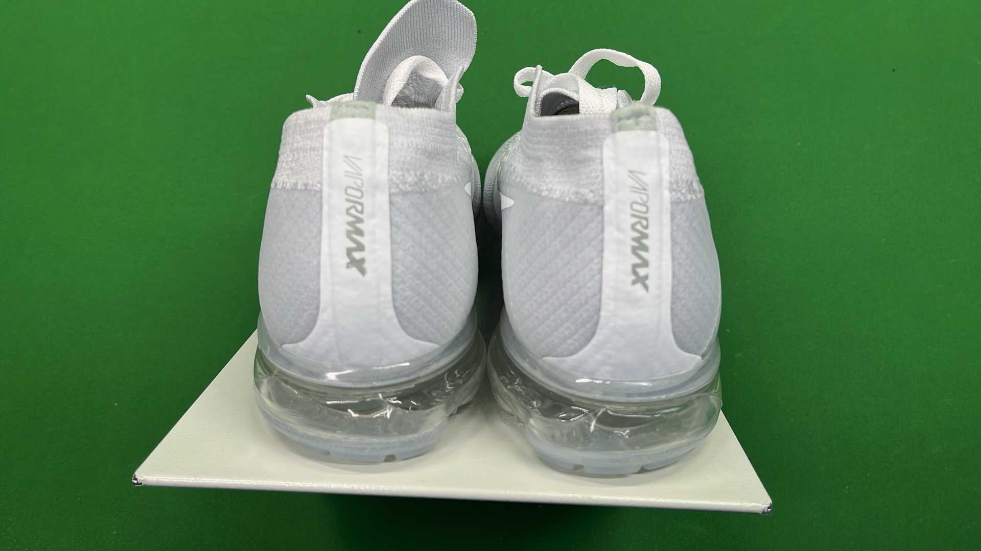Nike Air VaporMax Off-White Black Sneakers