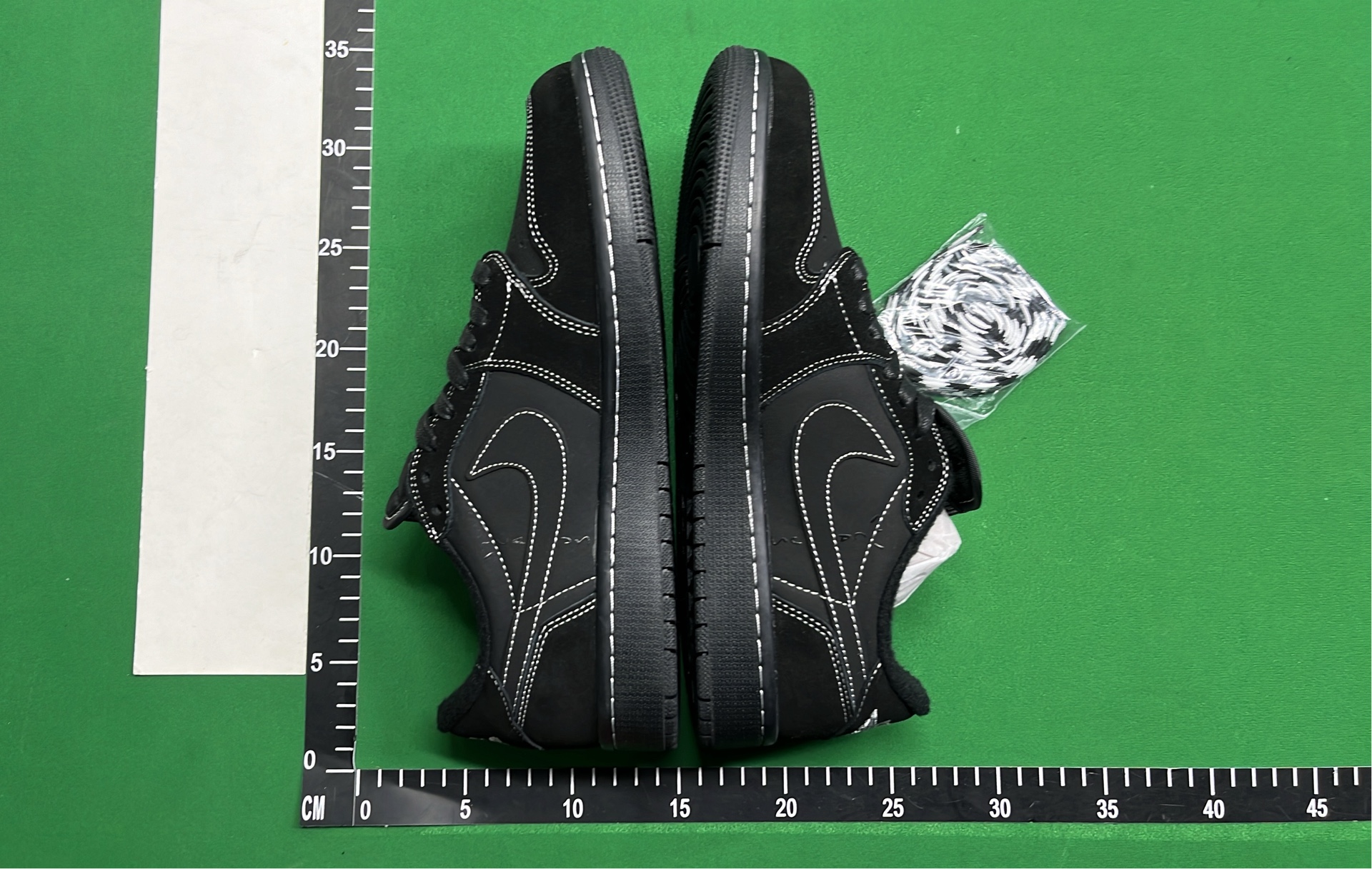 Nike SB Dunk Low Premium Skate Shoes