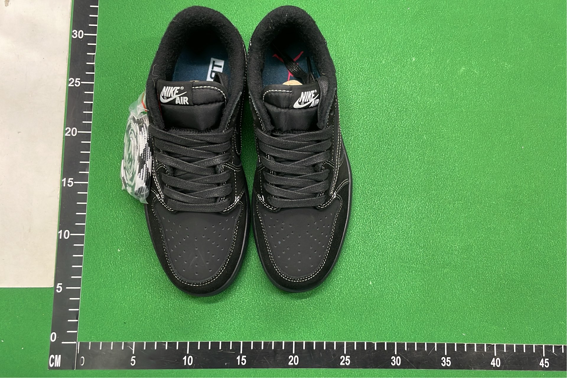 Nike SB Dunk Low Premium Skate Shoes